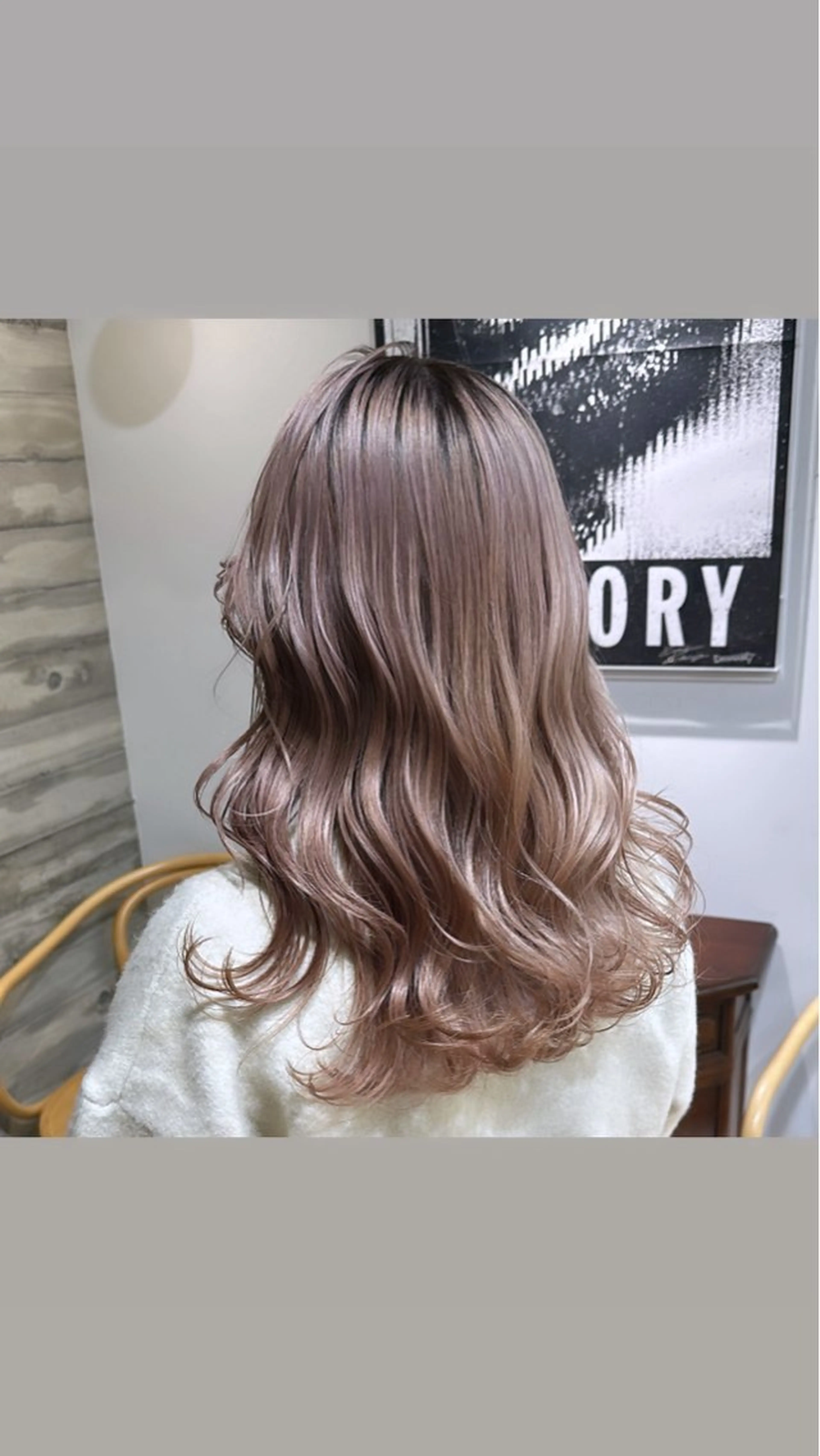 セミロング カラー 抜きっぱなしブロンド ササキカズマのヘアスタイル
