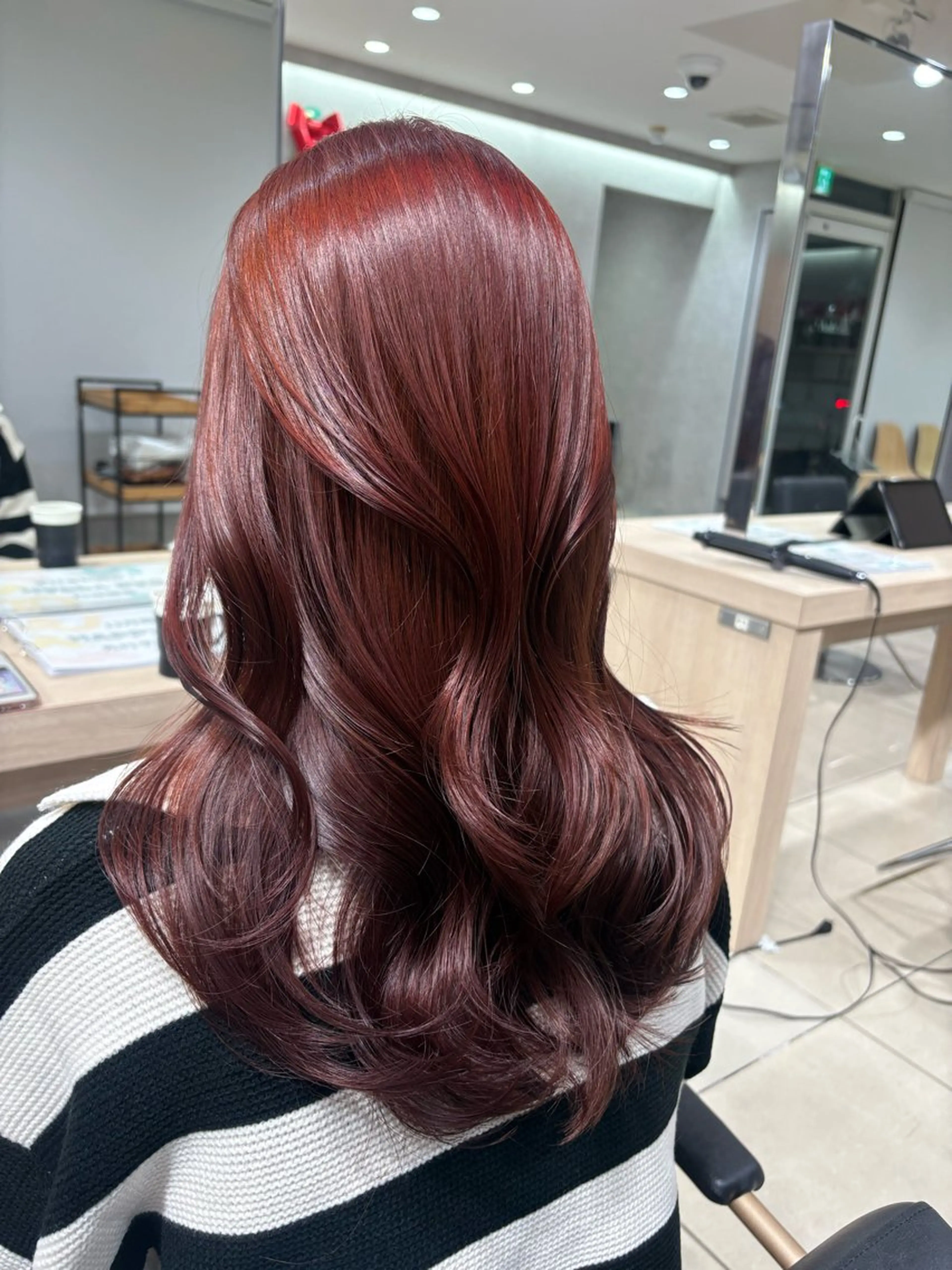 ロング カット ヘアカラー 〖 韓国hair 〗 室岡　咲希のヘアスタイル