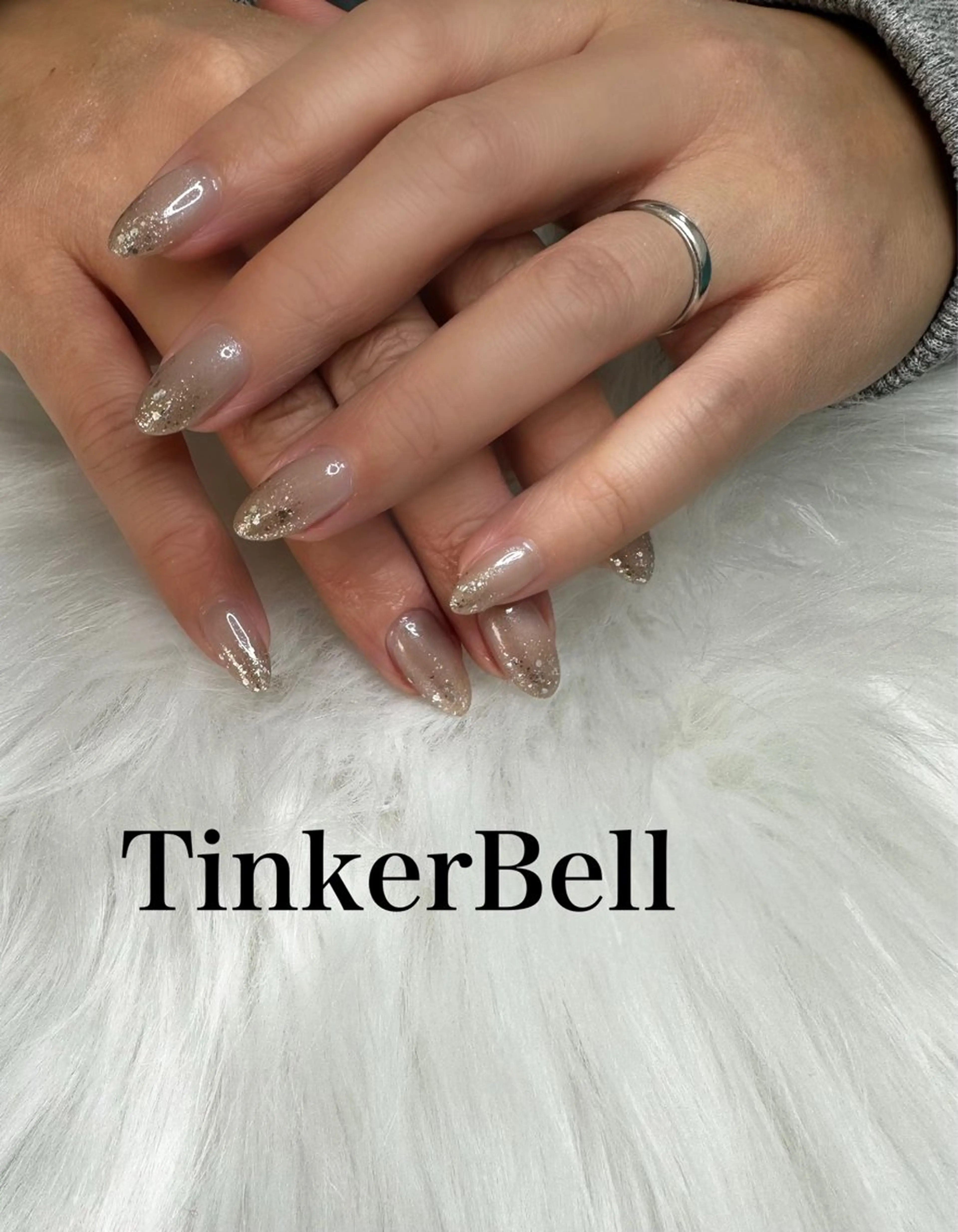 ネイル グラデーション ラメ(グリッター) ラメグラデーション ワンカラーネイル ハンドネイル Tinker Bellのネイルデザイン