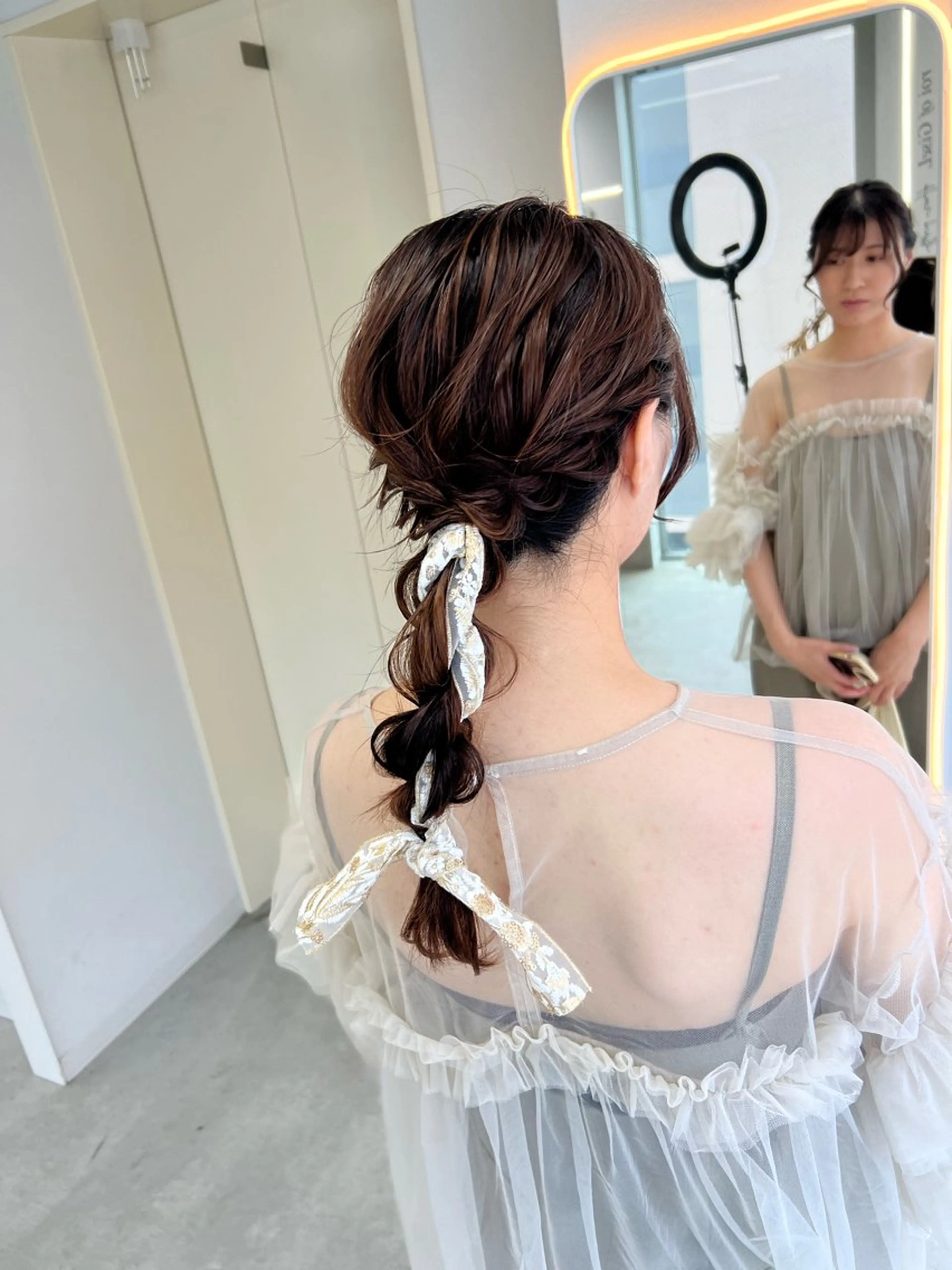 セミロング ヘアセット maya レイヤーカットのヘアスタイル