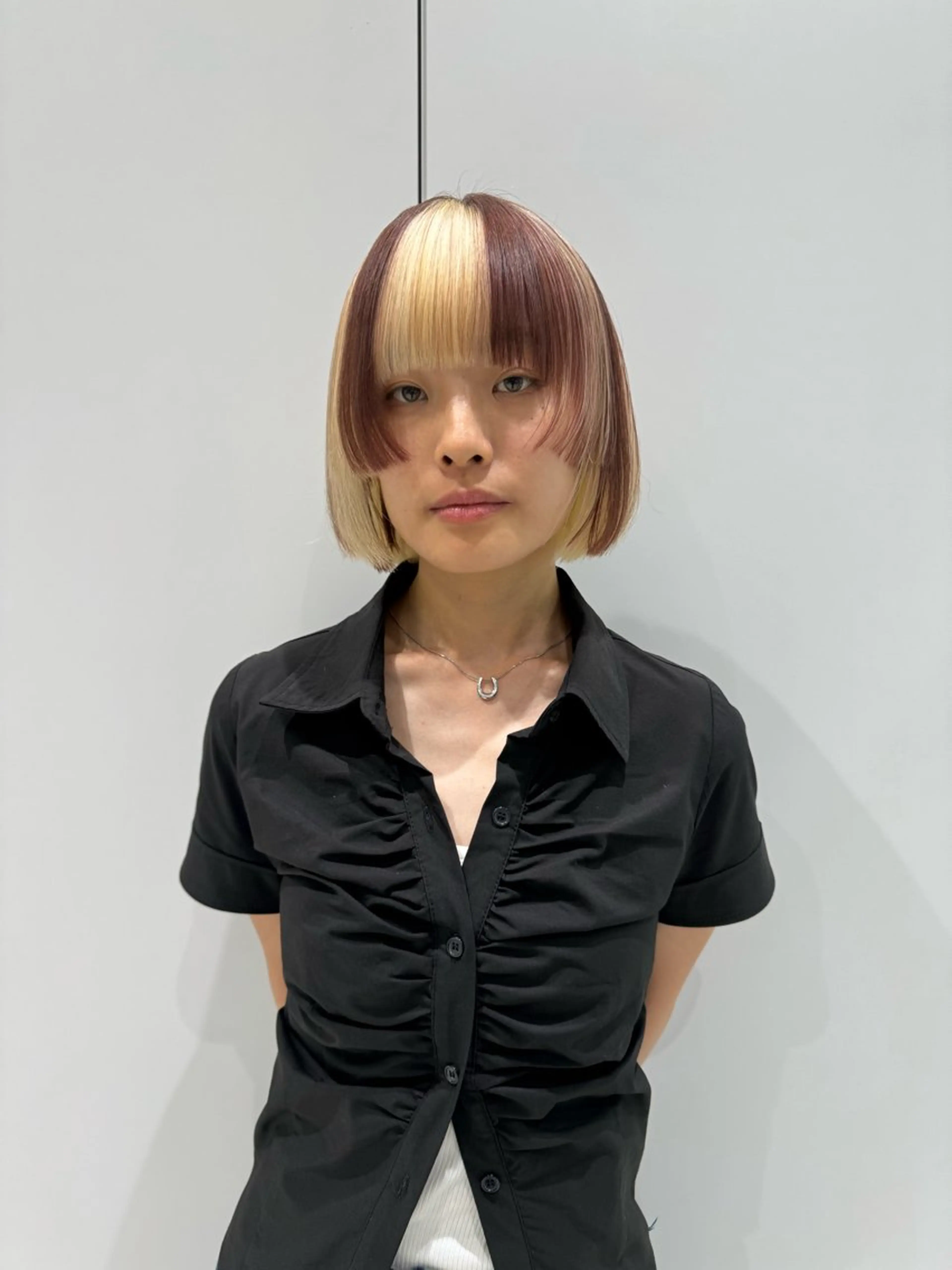ショート カラー 増井 歩夢のヘアスタイル