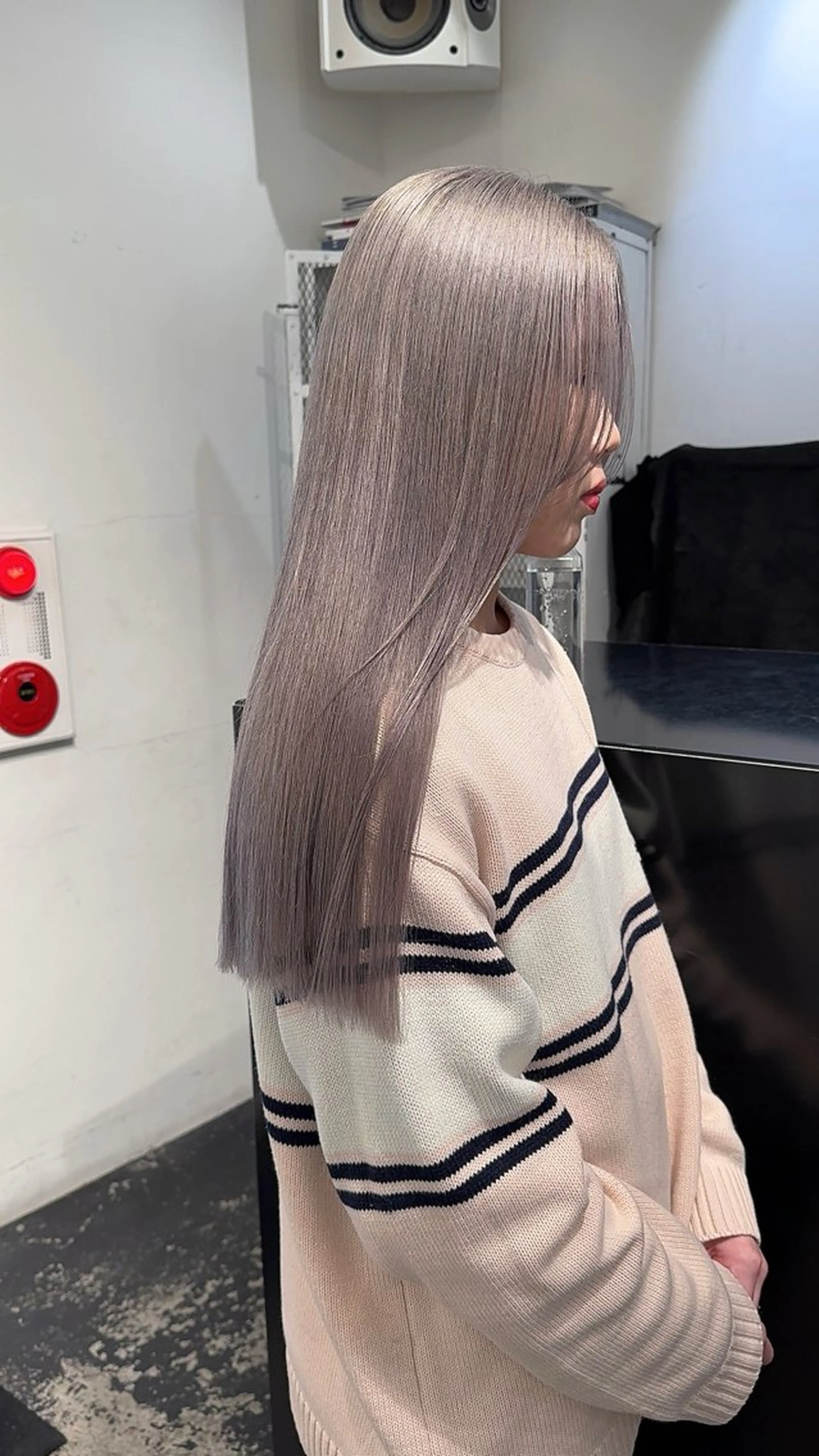 ロング カラー ヘアアレンジ ブリーチ ラベンダーカラー カット ヘアカラー トリートメント 💗艶髪ハイトー ンAYAKA💗のヘアスタイル