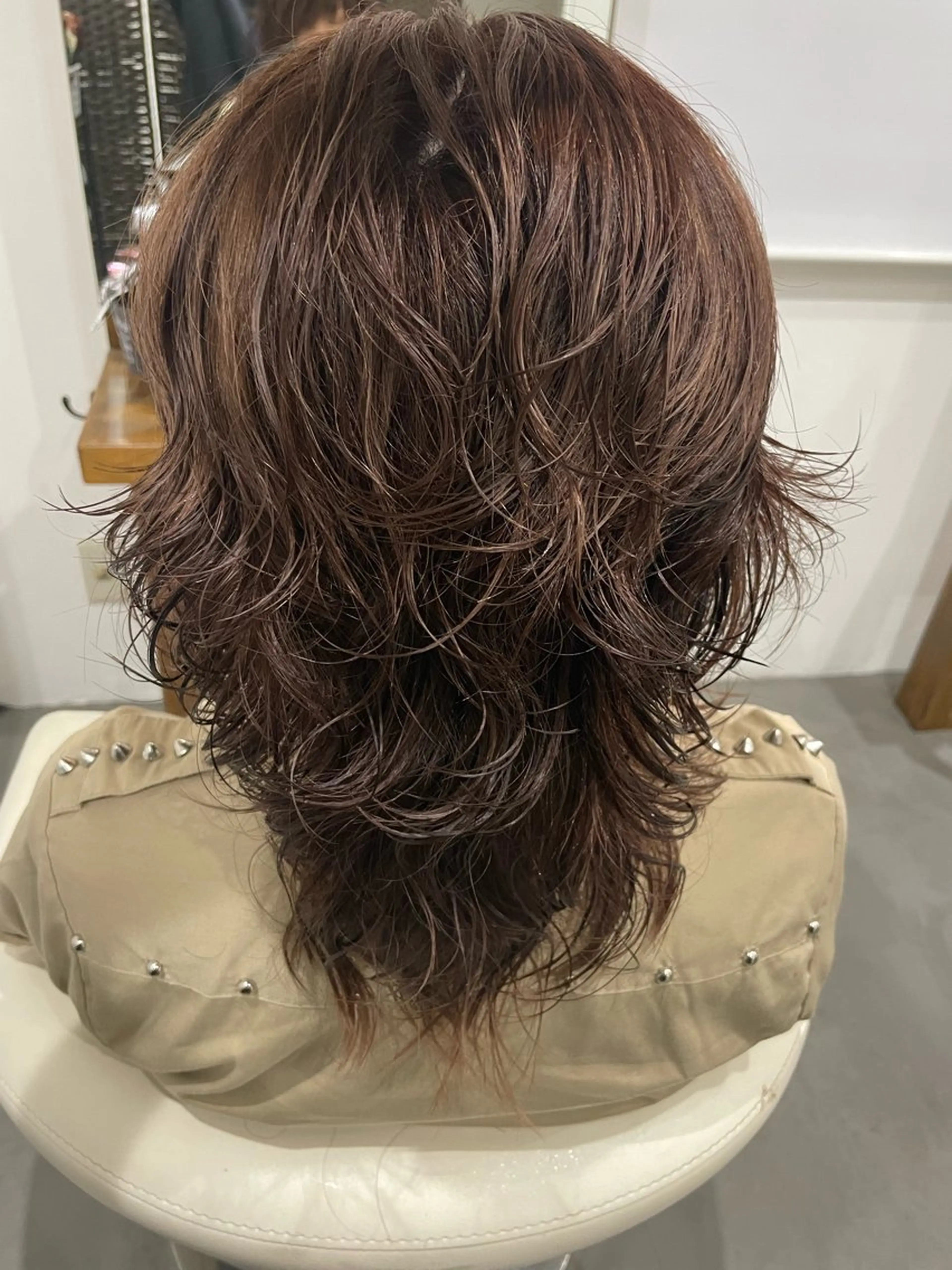 セミロング パーマ セミロングパーマ ハイレイヤー レイヤーカット ウルフカット ウルフレイヤー 🎨 SHIORI🥀のヘアスタイル