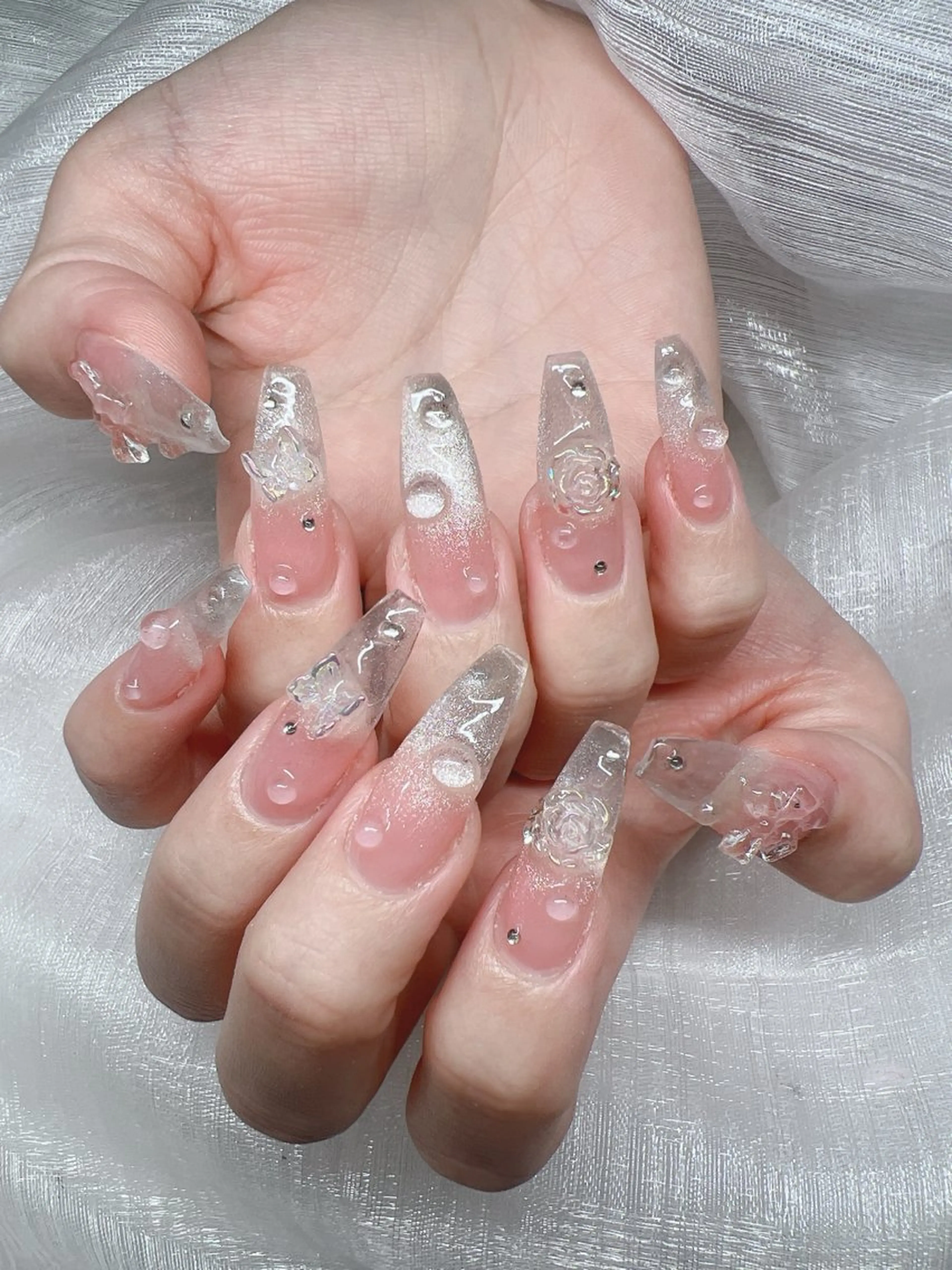 ネイル 長さ出し グラデーション キラキラネイル マグネットネイル ニュアンスネイル ハンドネイル Lee Nails チップ長さだし専門店のネイルデザイン