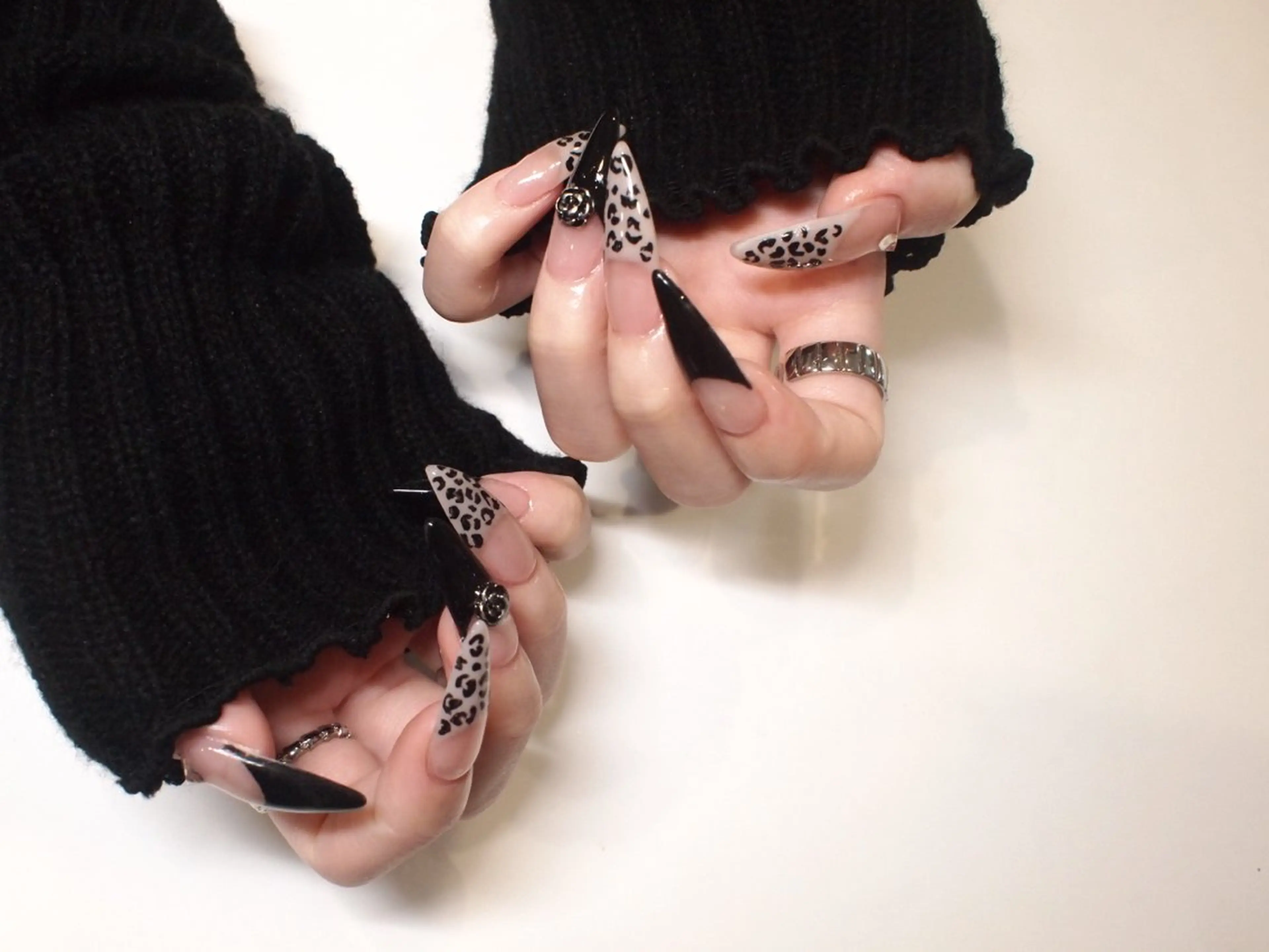 ネイル フレンチネイル ジェルネイル ロングネイル 【ORGAN】 nailのネイルデザイン