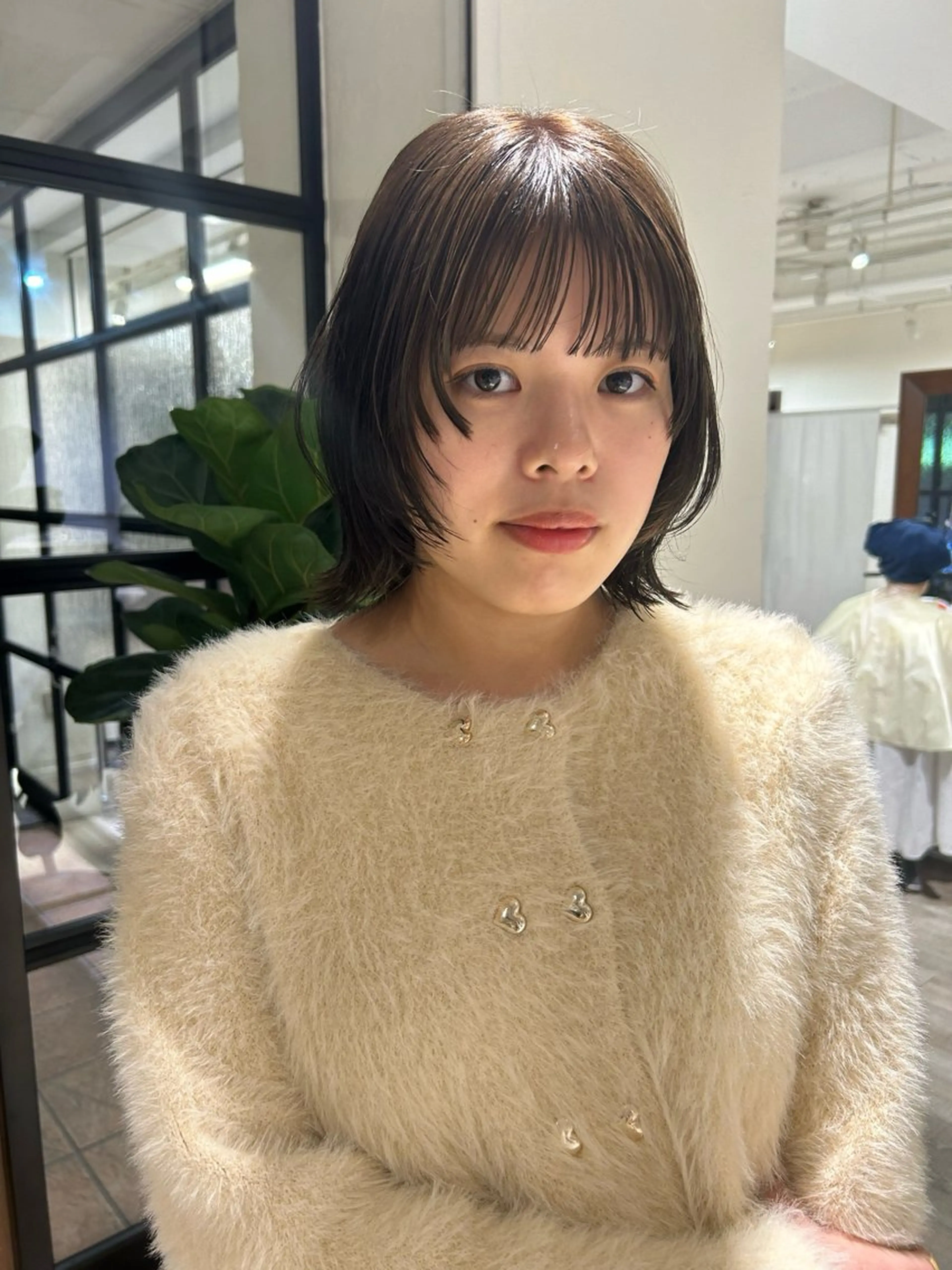 ミディアム カラー ブリーチ 透明感カラー ダブルカラー 顔周りカット Riches by ENVY 西宮北口【リシェス バイ エンヴィー】所属・カラーリスト IKUHOのヘアスタイル