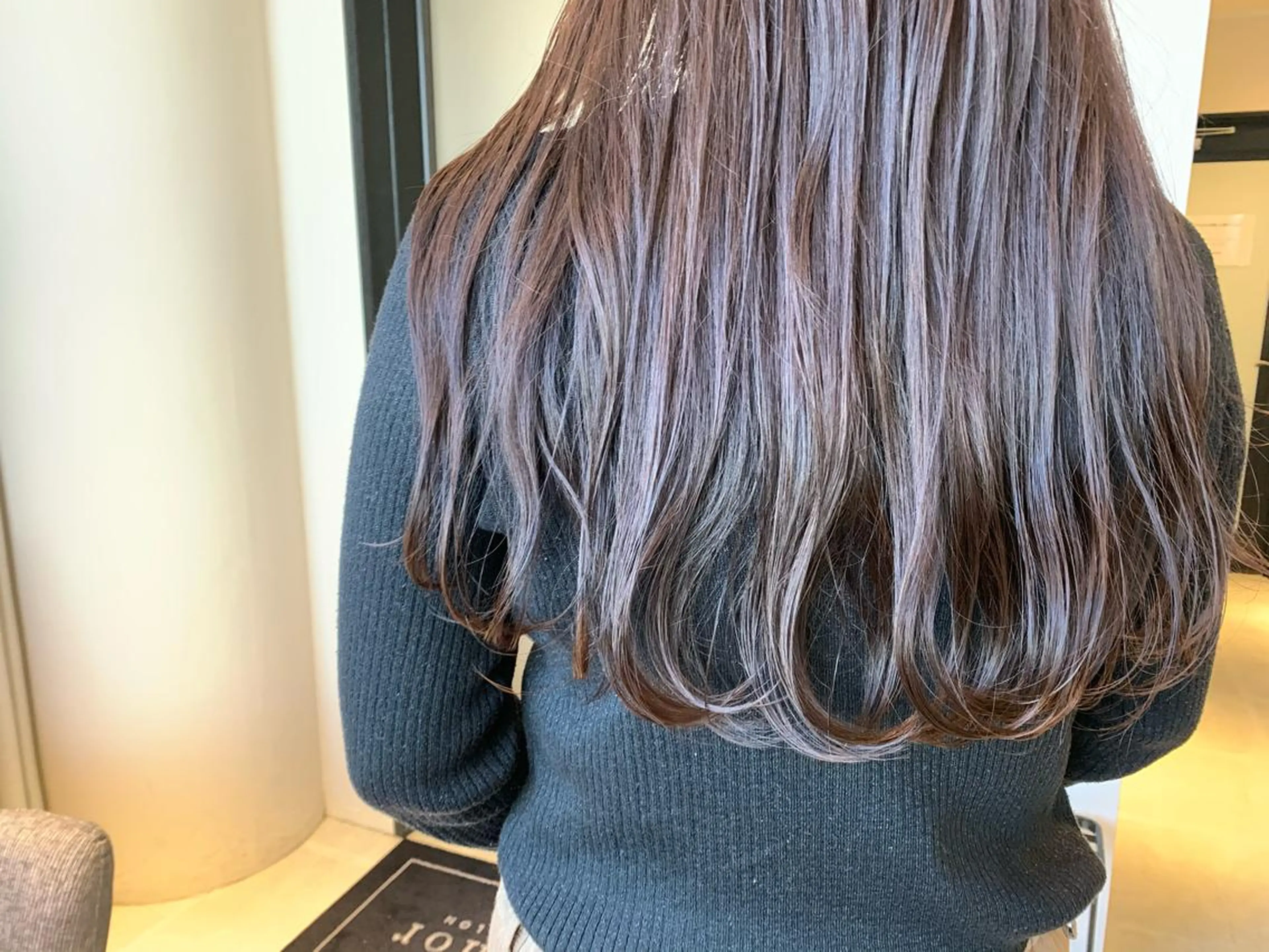 ロング カラー ヘアアレンジ イルミナカラー ロング Eleanor 立川北口のヘアスタイル