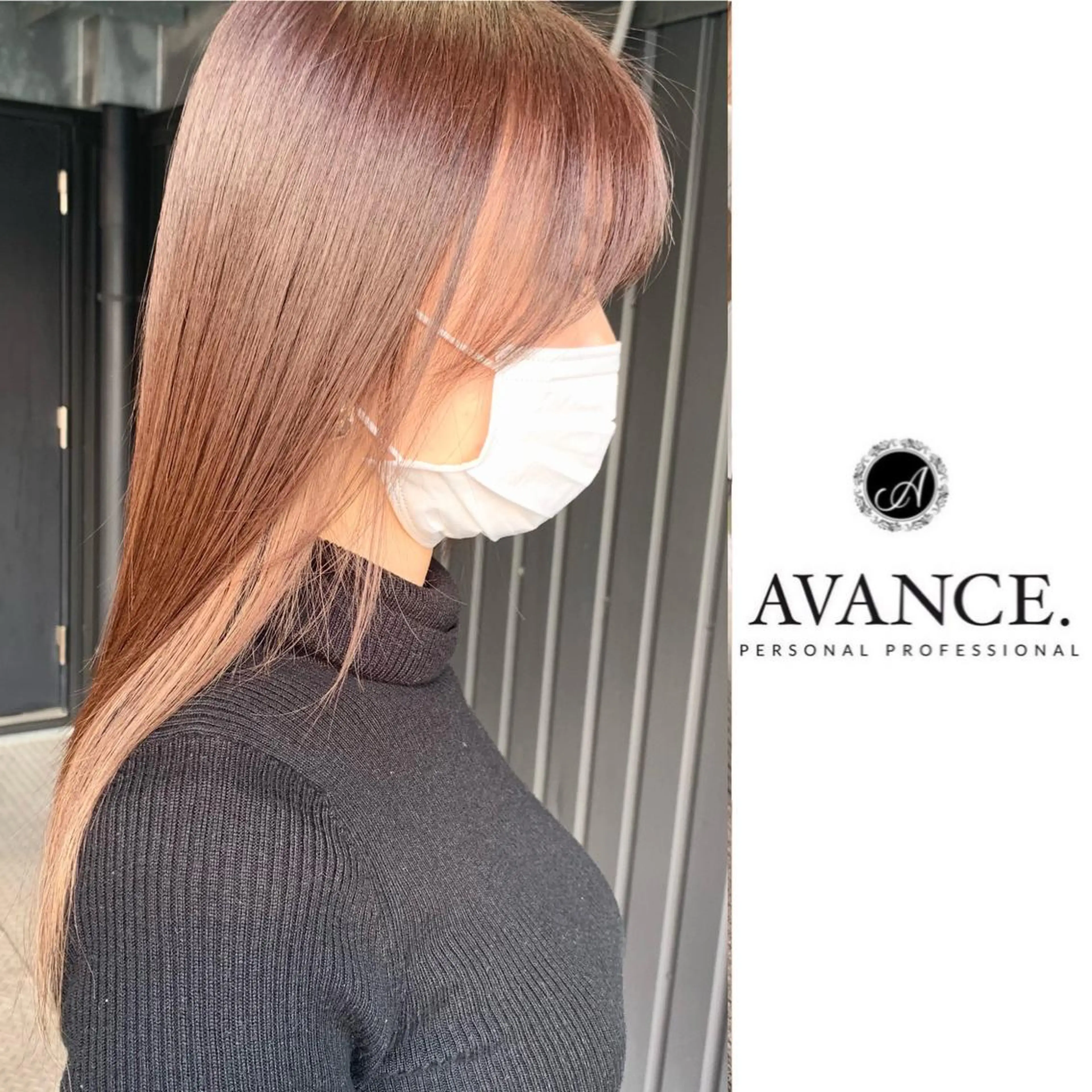 セミロング カット ヘアカラー _WHITE京橋店所属・【White京橋】 岸　拓斗のヘアスタイル