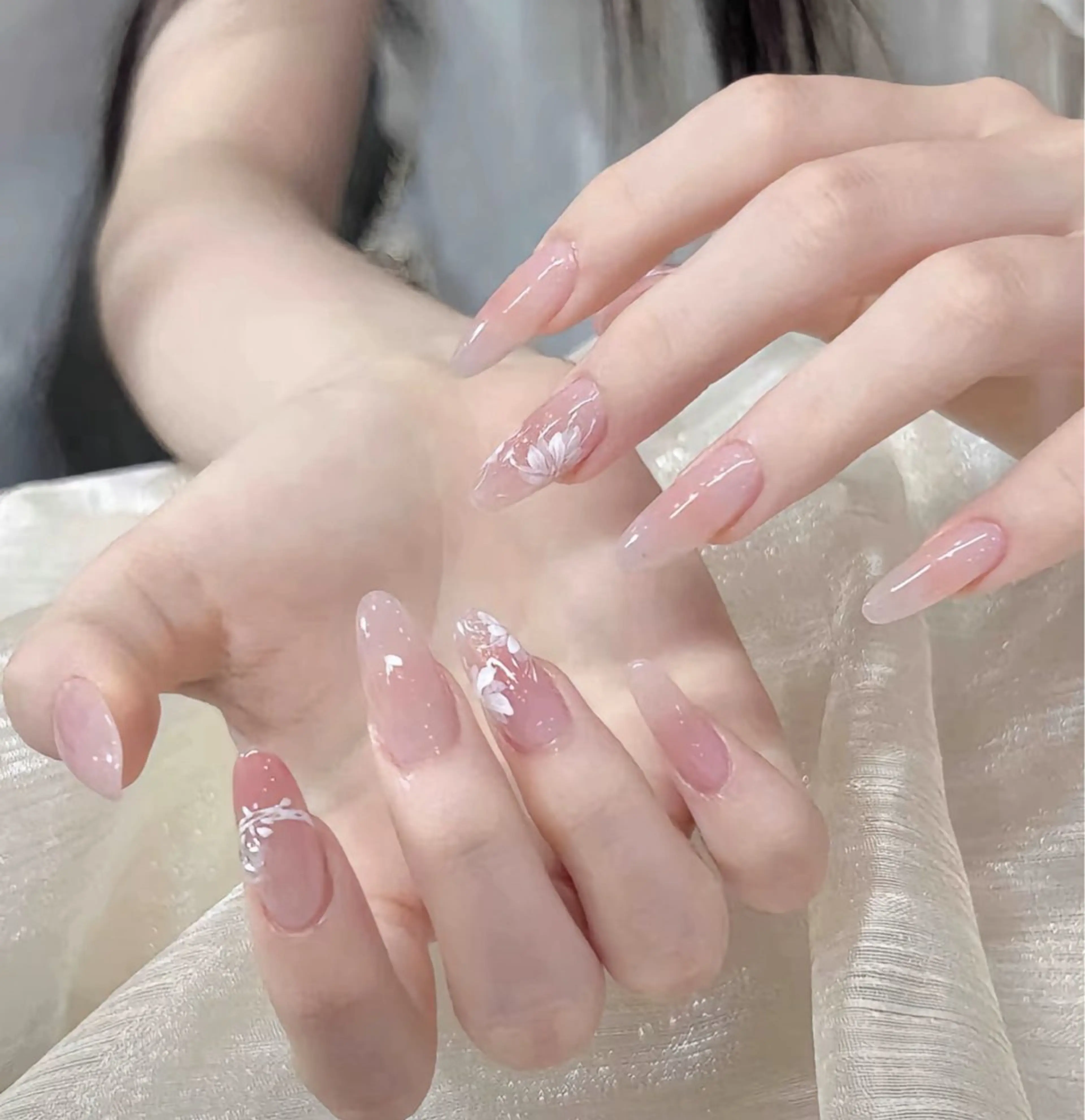 ネイル ハンドネイル L&Y Nail salonのネイルデザイン