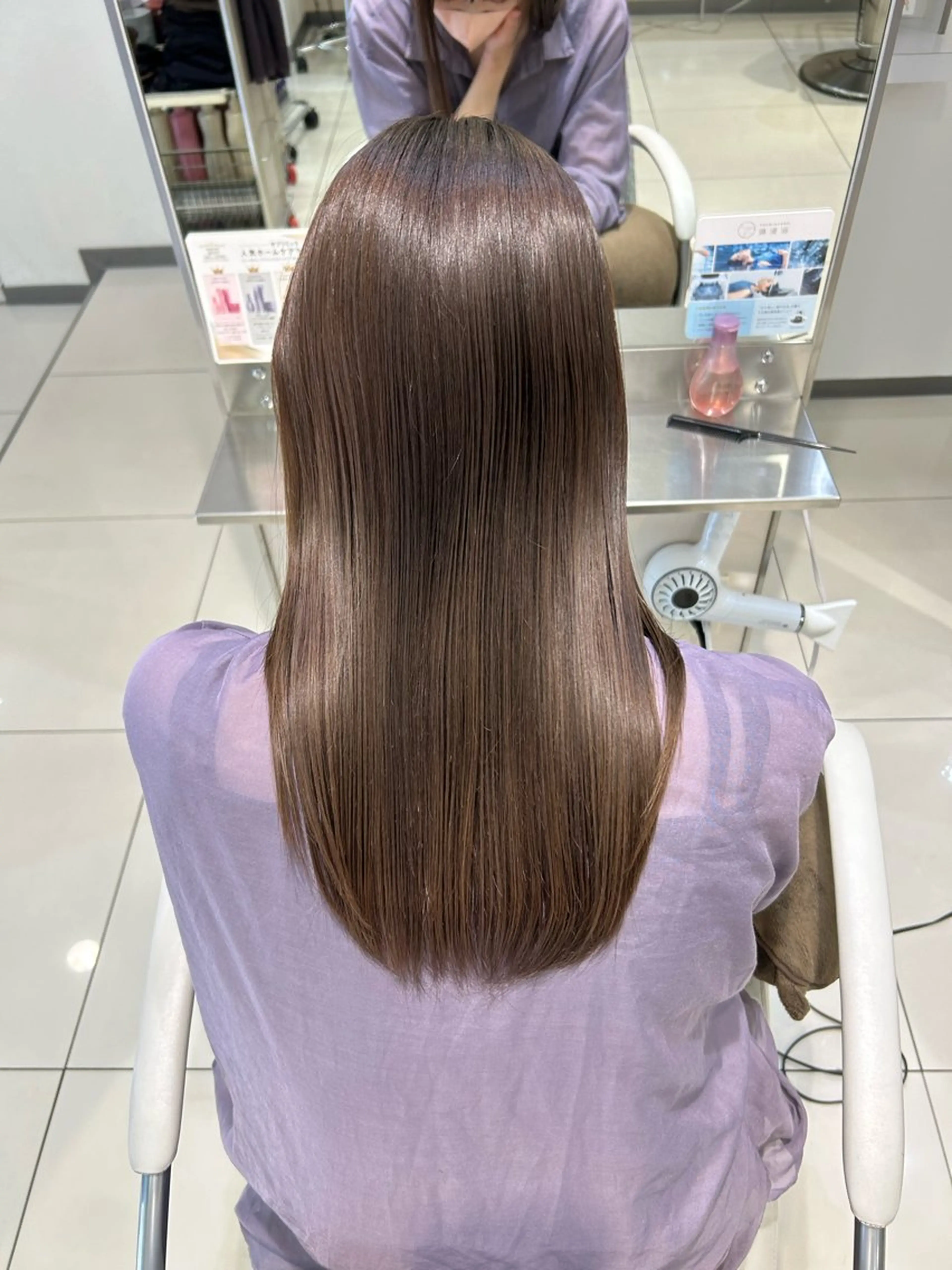 ロング カラー 透明感カラー カット ヘアカラー トリートメント 久保山 ことのヘアスタイル