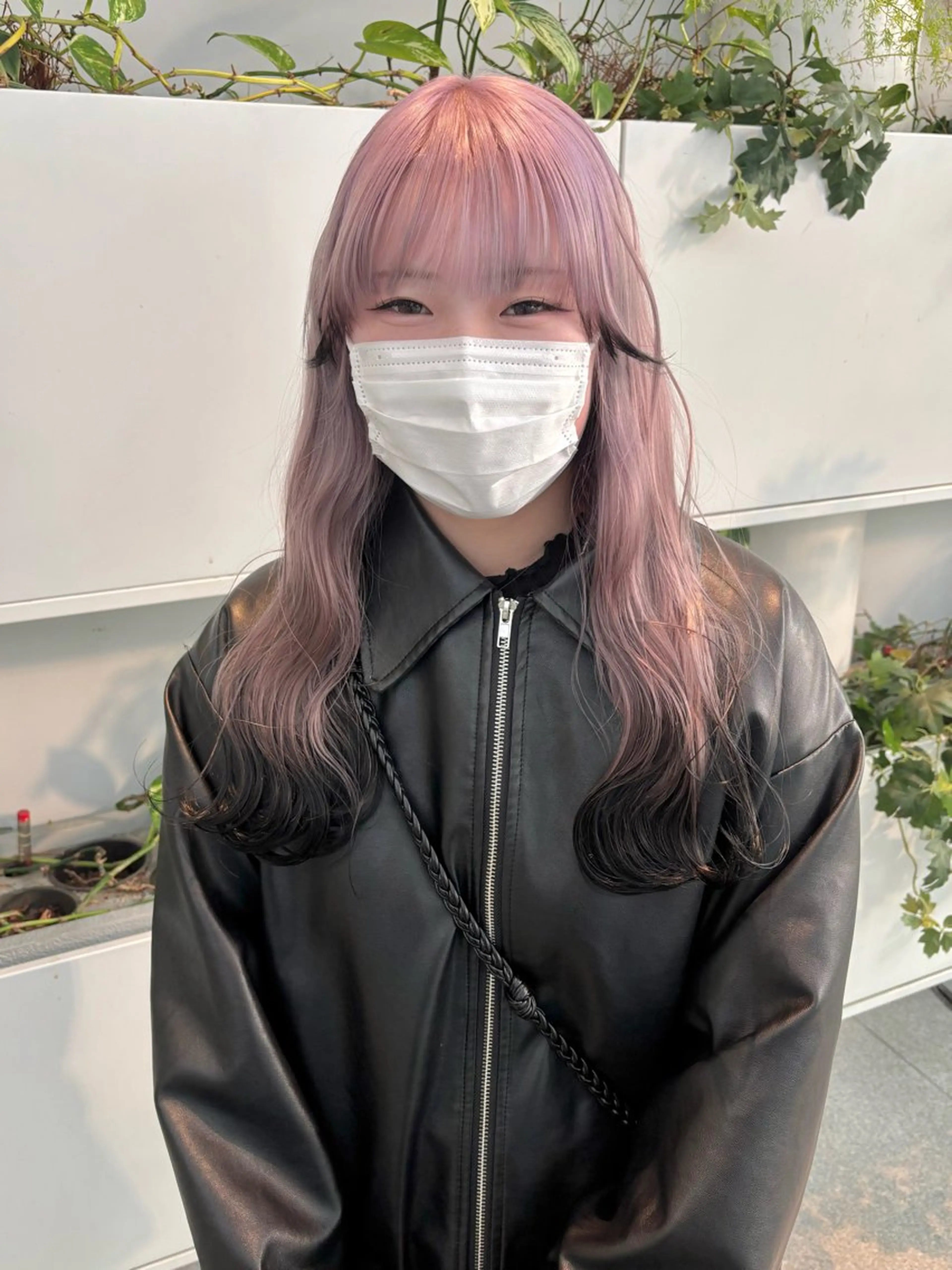 ロング カラー 黒髪 ラベンダーカラー ヘアカラー トリートメント くさかみさき🌼暖色 /韓国風/オタク🌼のヘアスタイル