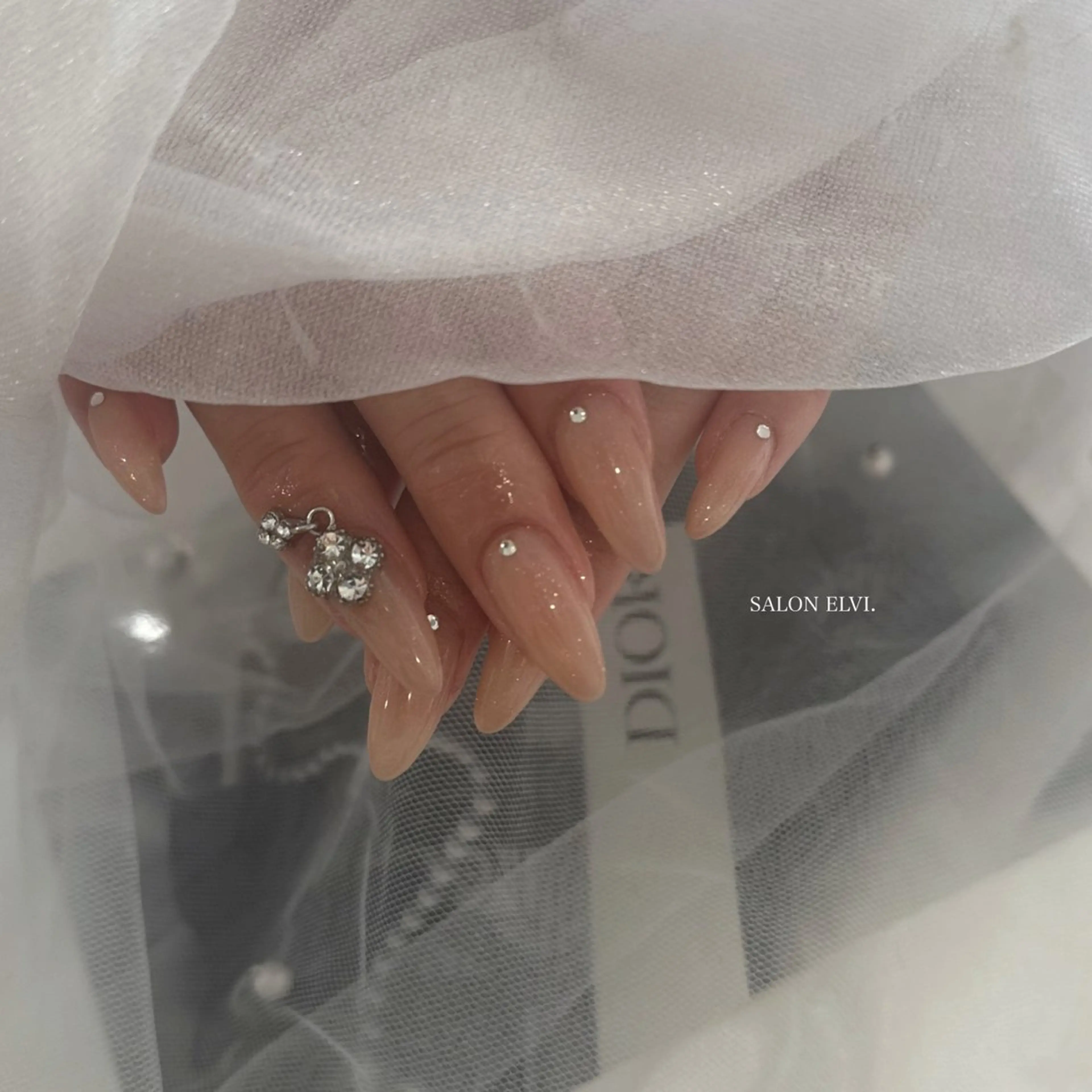 ネイル SALON ELVI.所属・SALON ELVI.のネイルデザイン