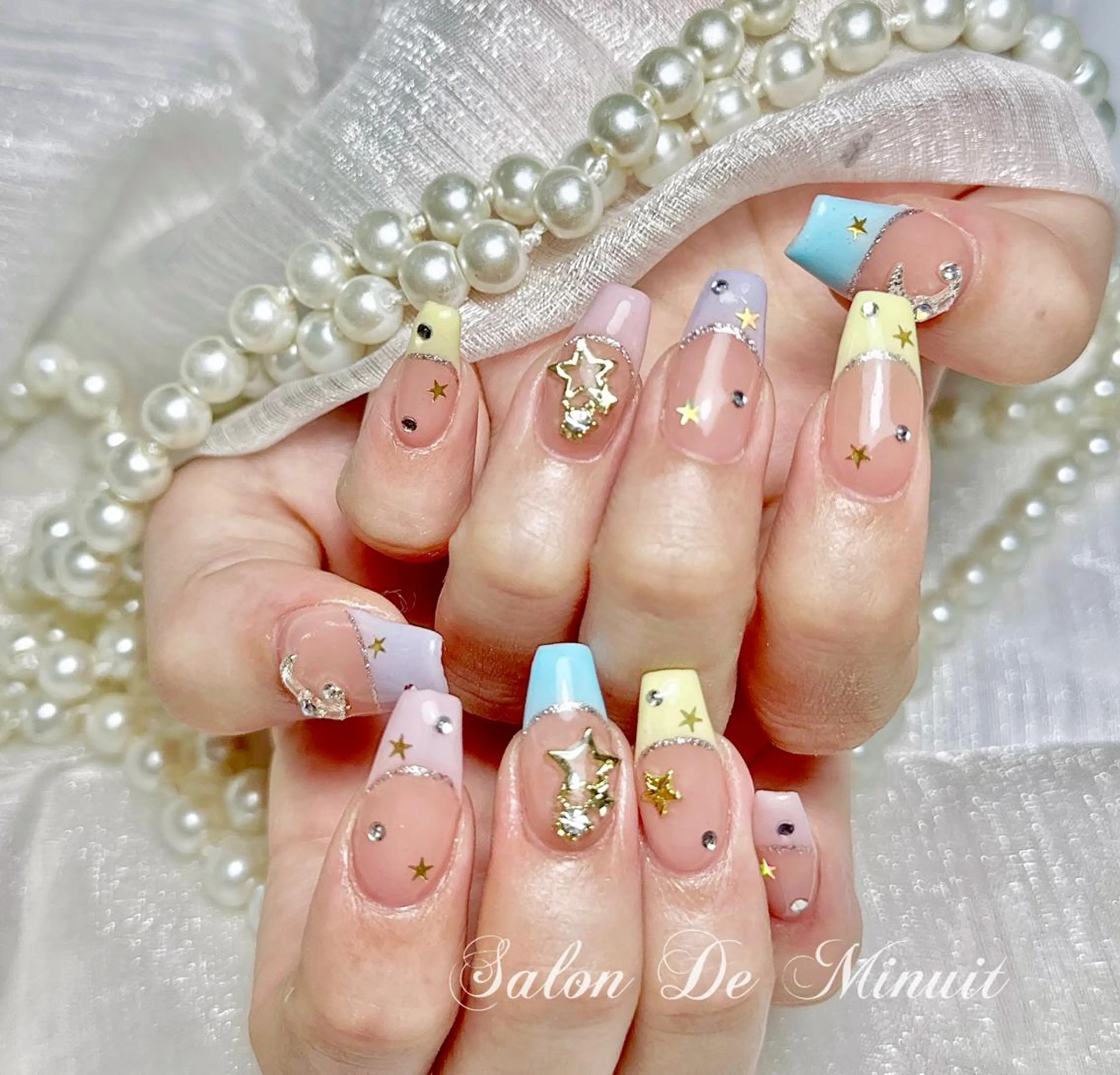 ネイル ハンドネイル ハンドケア Salon de Minuit🦩のネイルデザイン