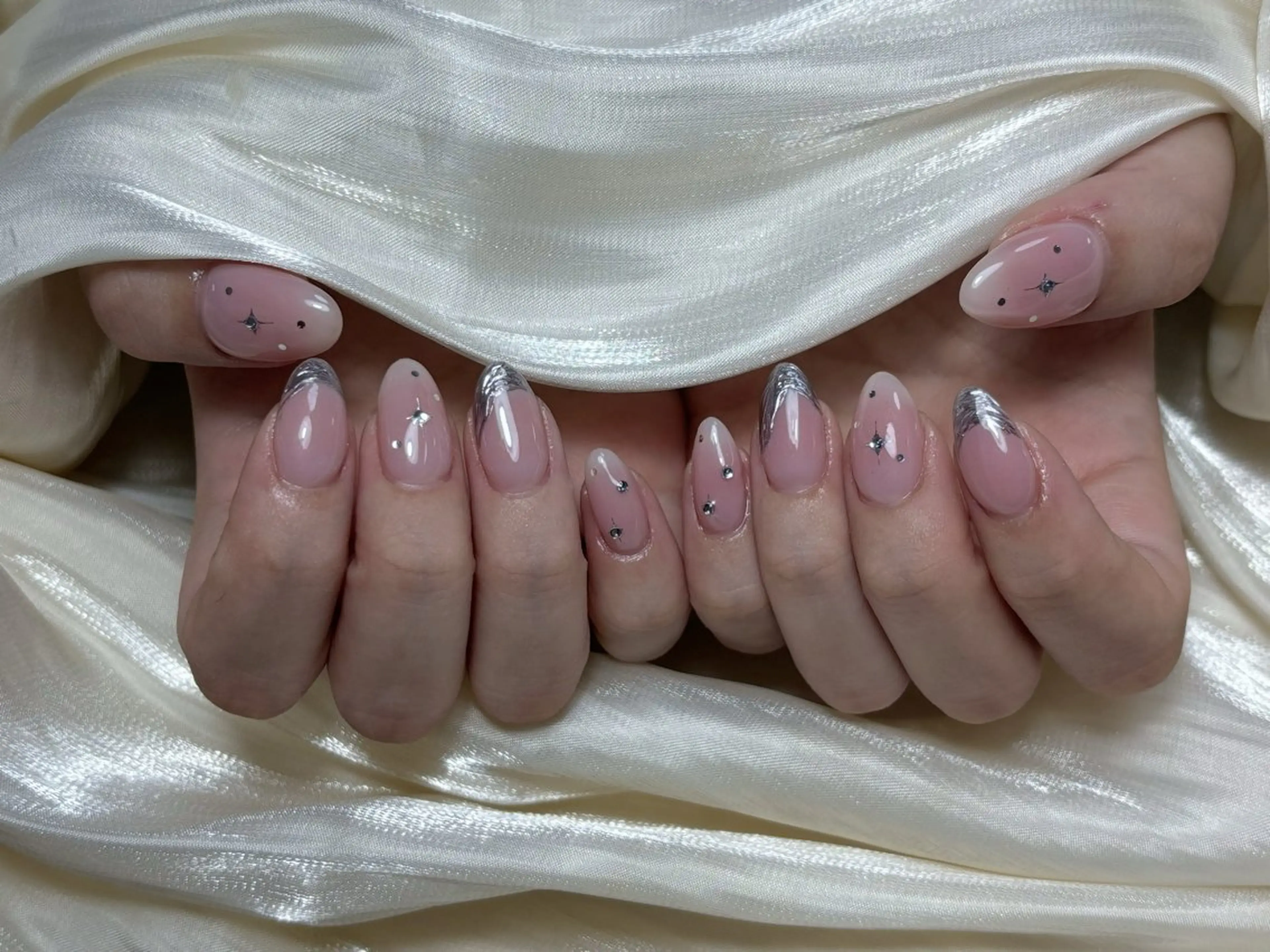 ネイル 🎀Minmin Yi Yiのネイルデザイン