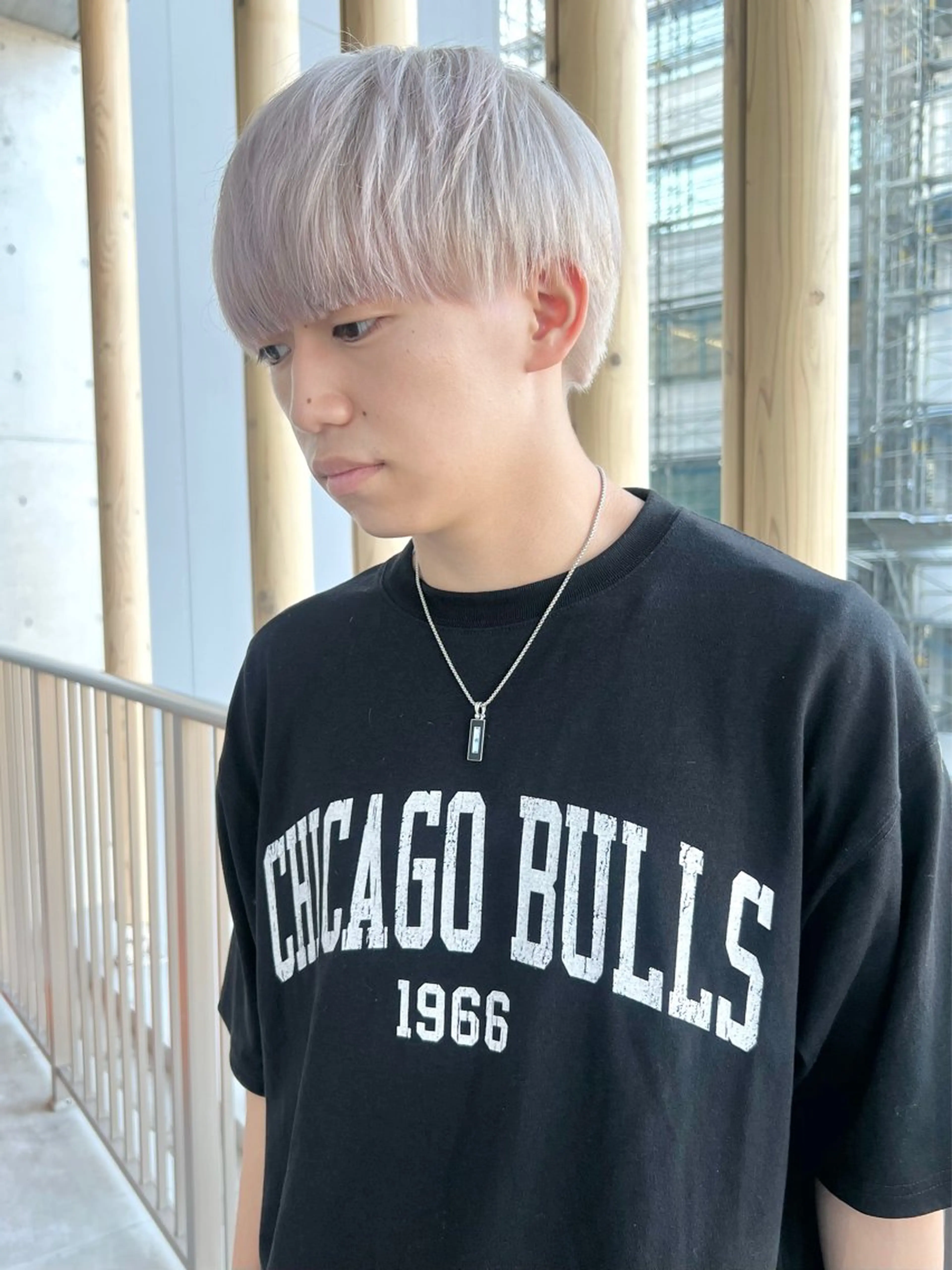 カラー メンズ メンズハイトーン ハイトーンカラー カット ヘアカラー MONIQA原宿所属・24時間受付🌈ブリ ーチ特化RYUTOのヘアスタイル