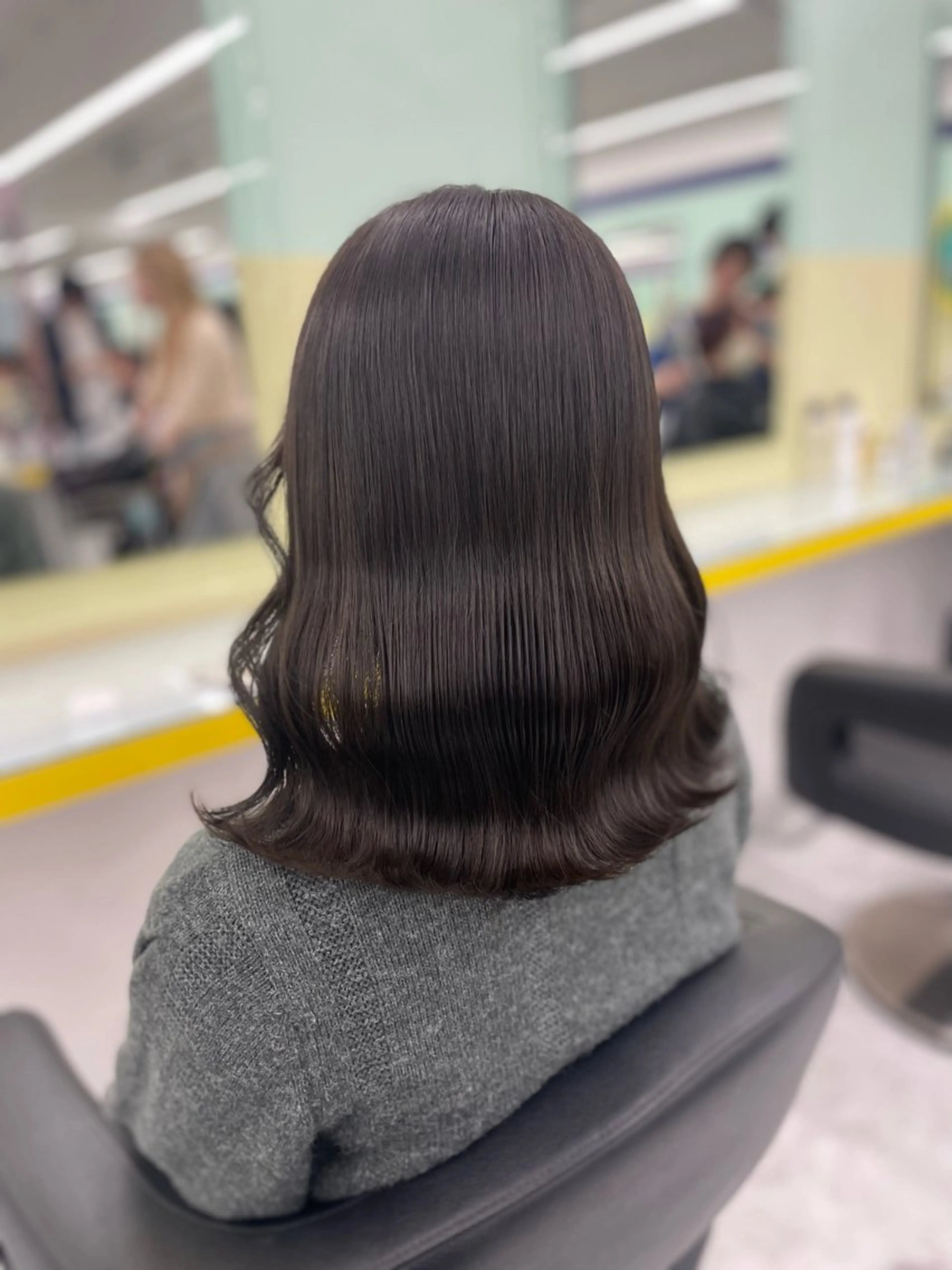 ミディアム カラー ヘアアレンジ カット ヘアカラー トリートメント 💕透明感暗髪💕 りくのヘアスタイル