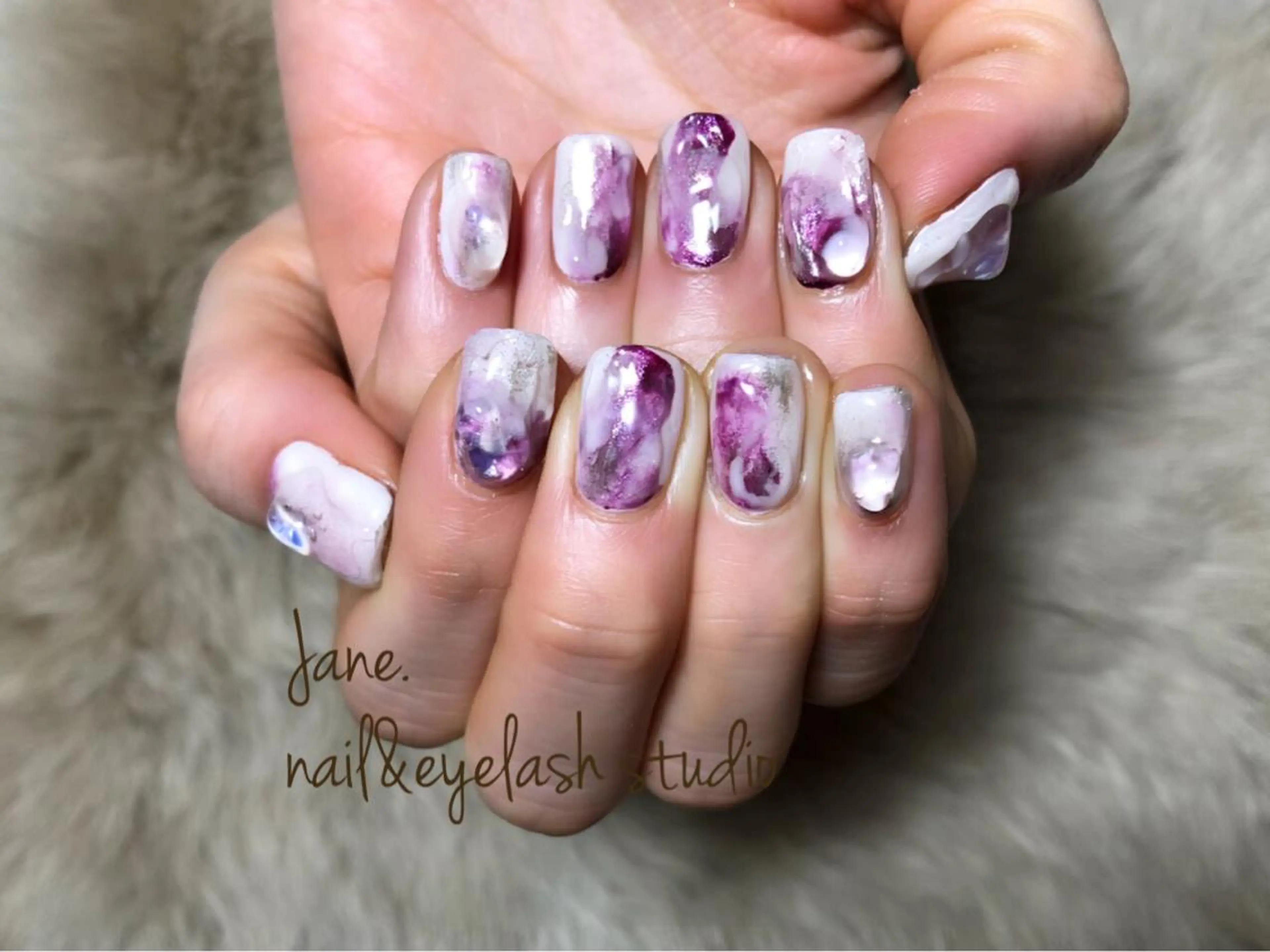 ネイル Yakko pas á pasのネイルデザイン