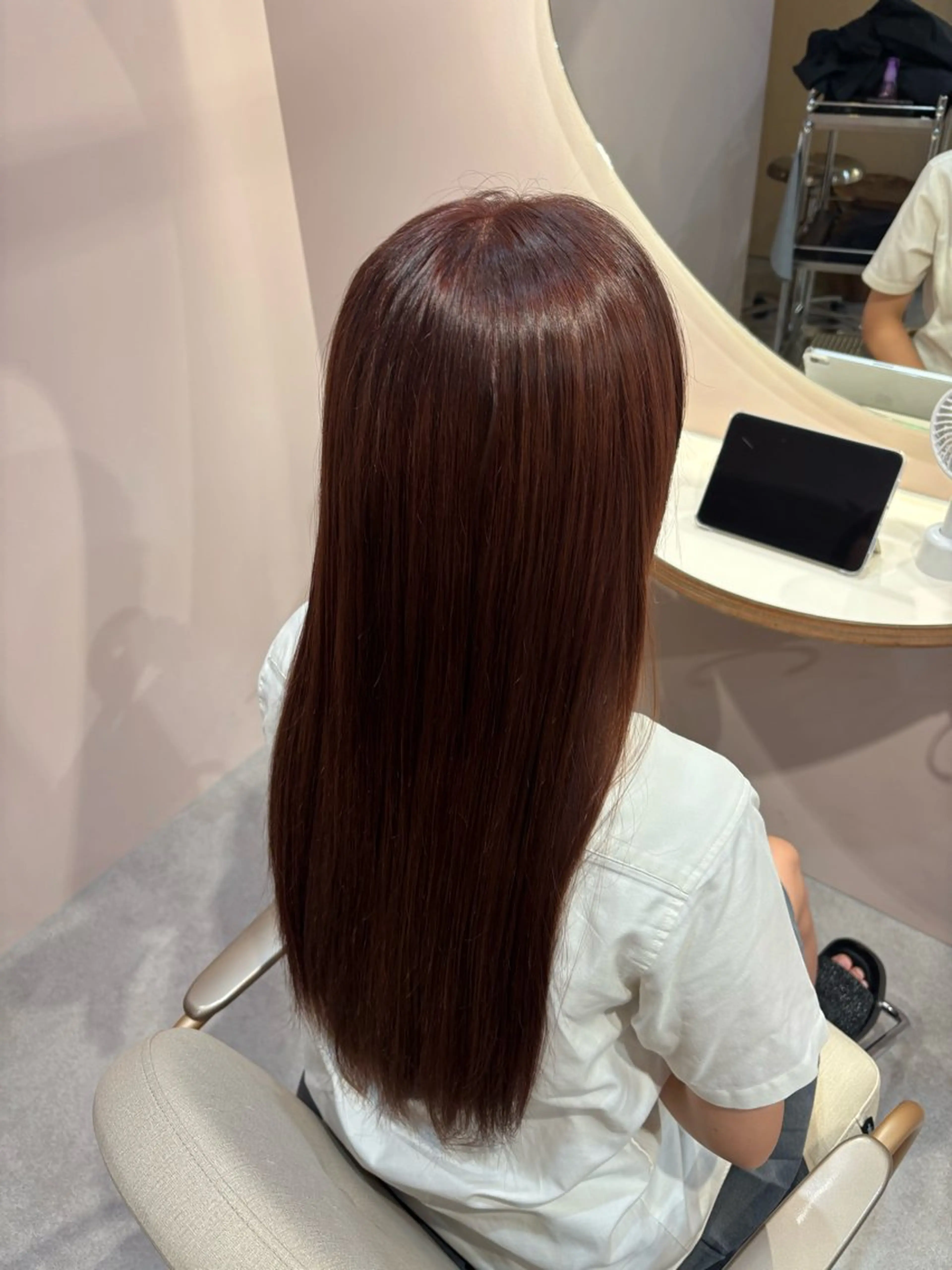ロング ピンクブラウン ヘアカラー 野口 咲愛のヘアスタイル