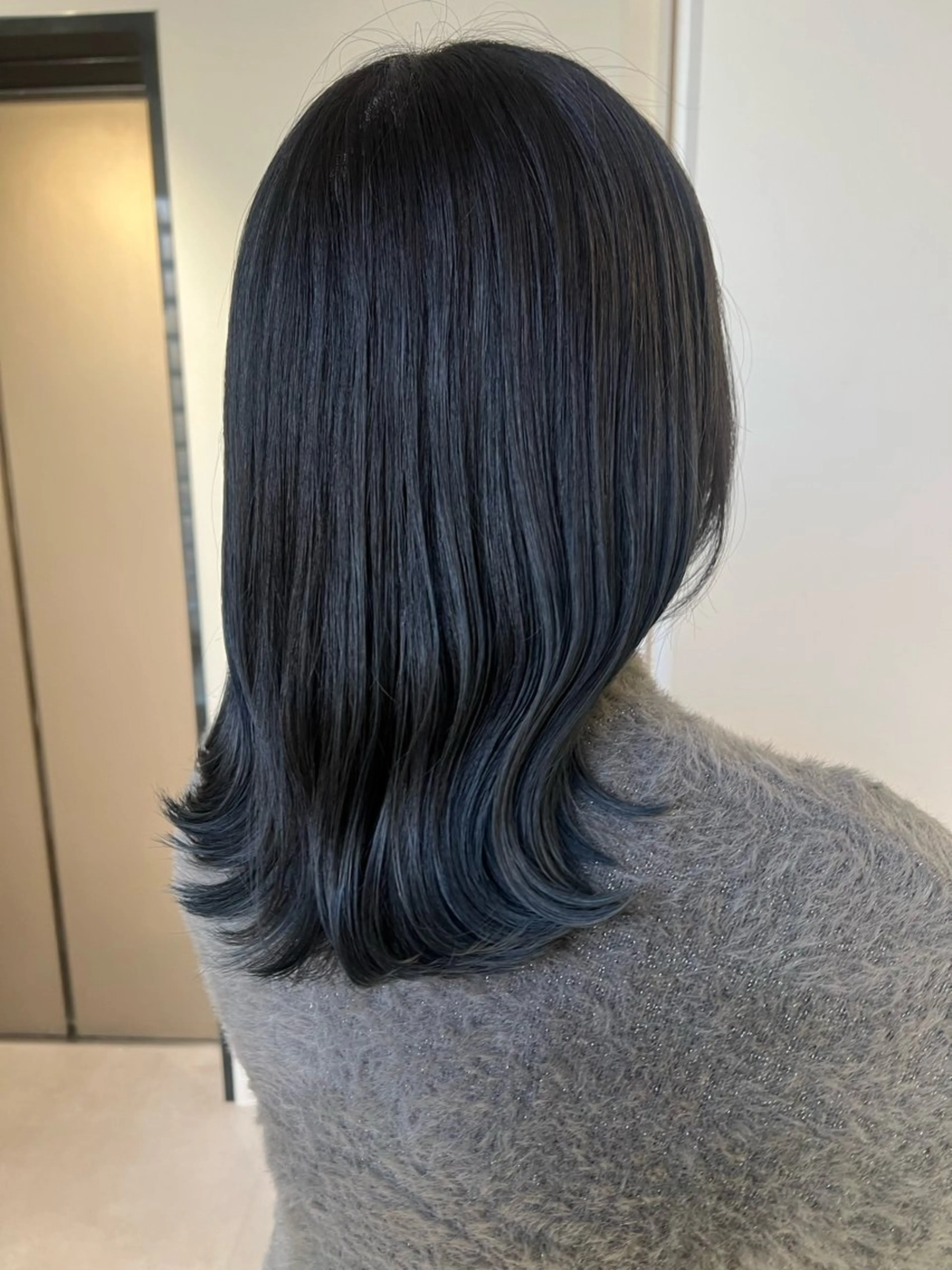 ミディアム カラー 黒髪 ブリーチ ブルーカラー ブルーブラック カット ヘアカラー トリートメント 梅田/顔周りカット /ボブ/RINKAのヘアスタイル