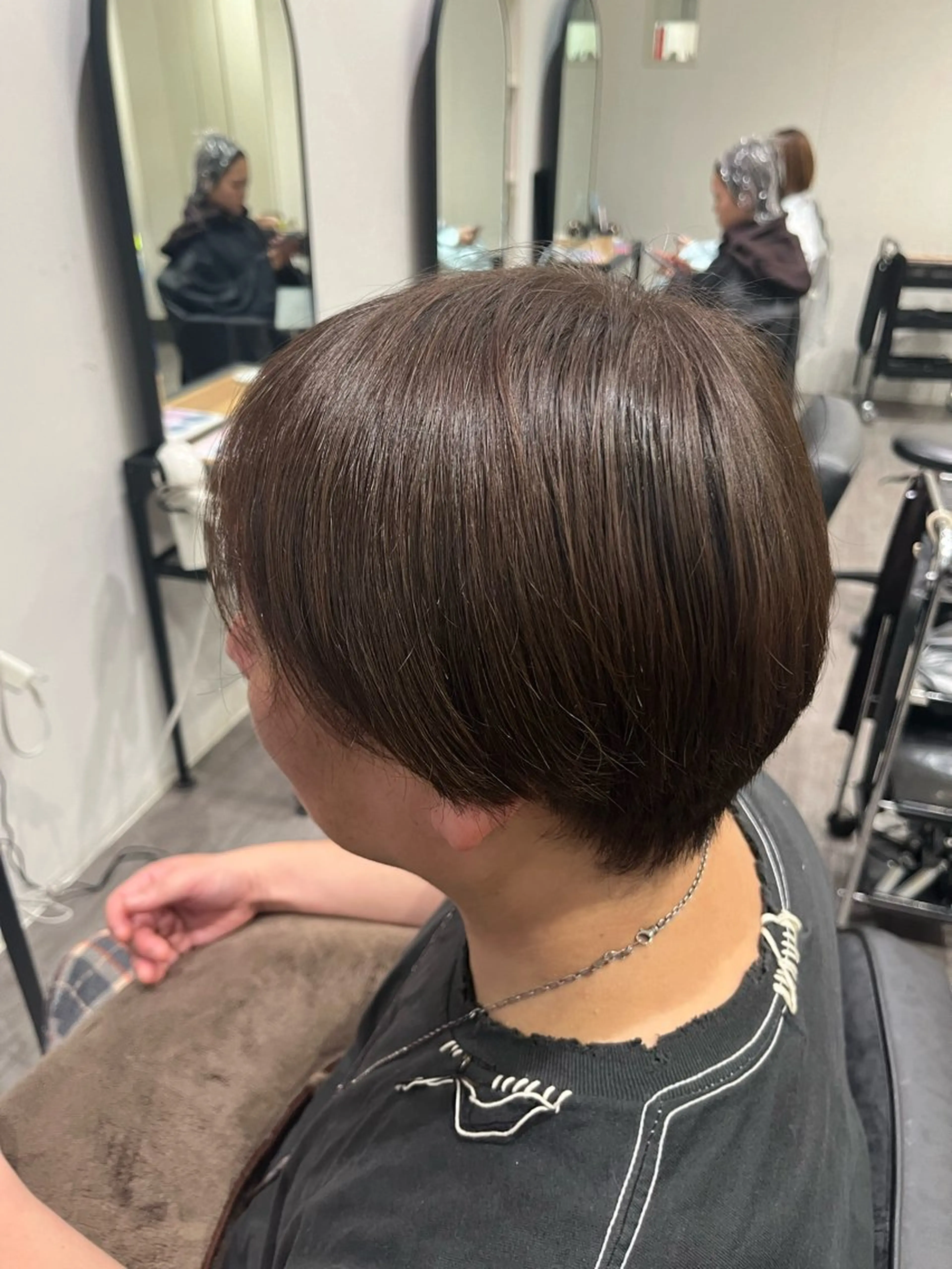 ショート カラー メンズ 透明感カラー オリーブカラー ヘアカラー トリートメント カラーリスト💟草間 紫音💟のヘアスタイル