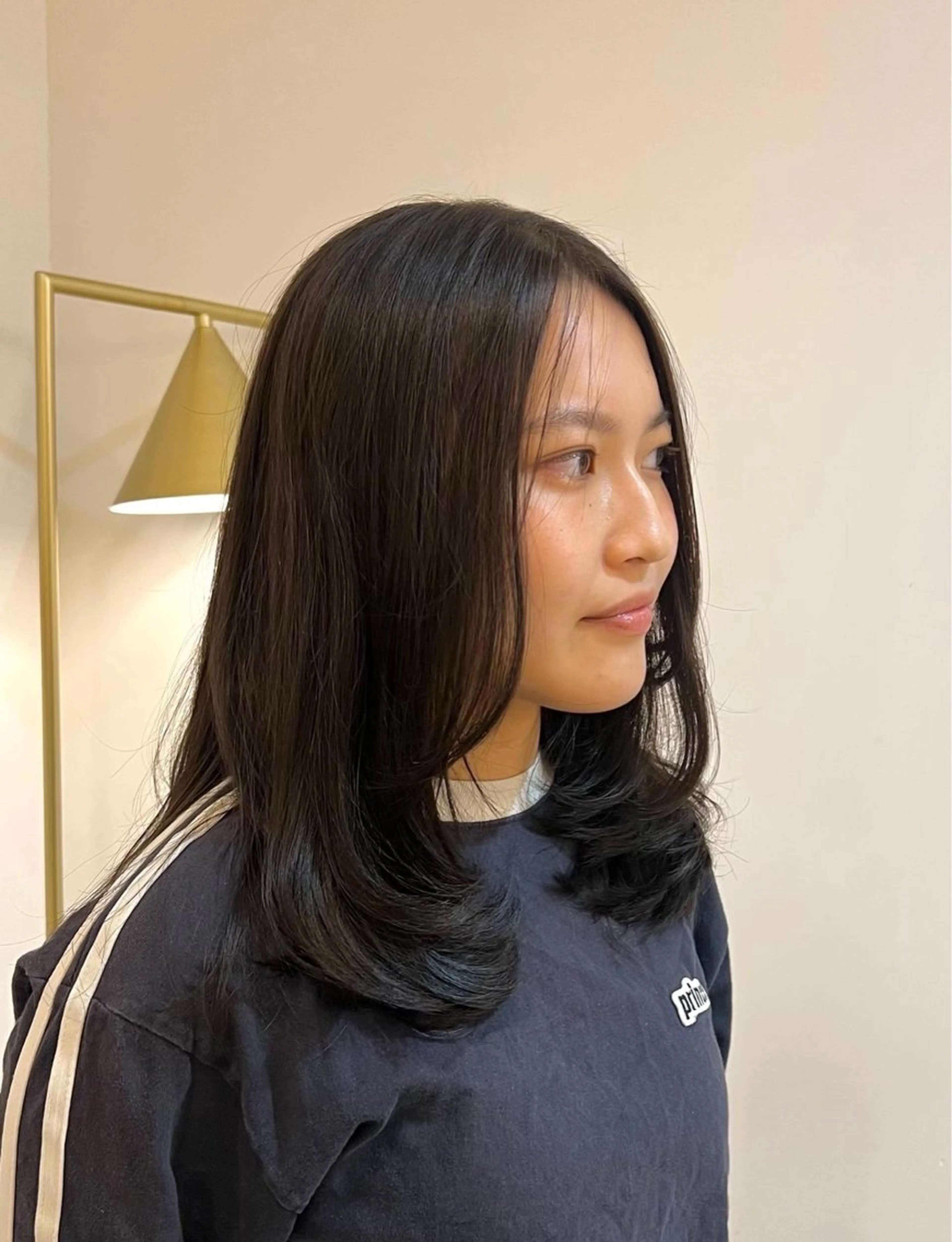 セミロング カラー ベージュカラー ブリーチ 透明感カラー ダブルカラー グレージュ ヘアカラー 透明感カラー /ヒグチアオイのヘアスタイル