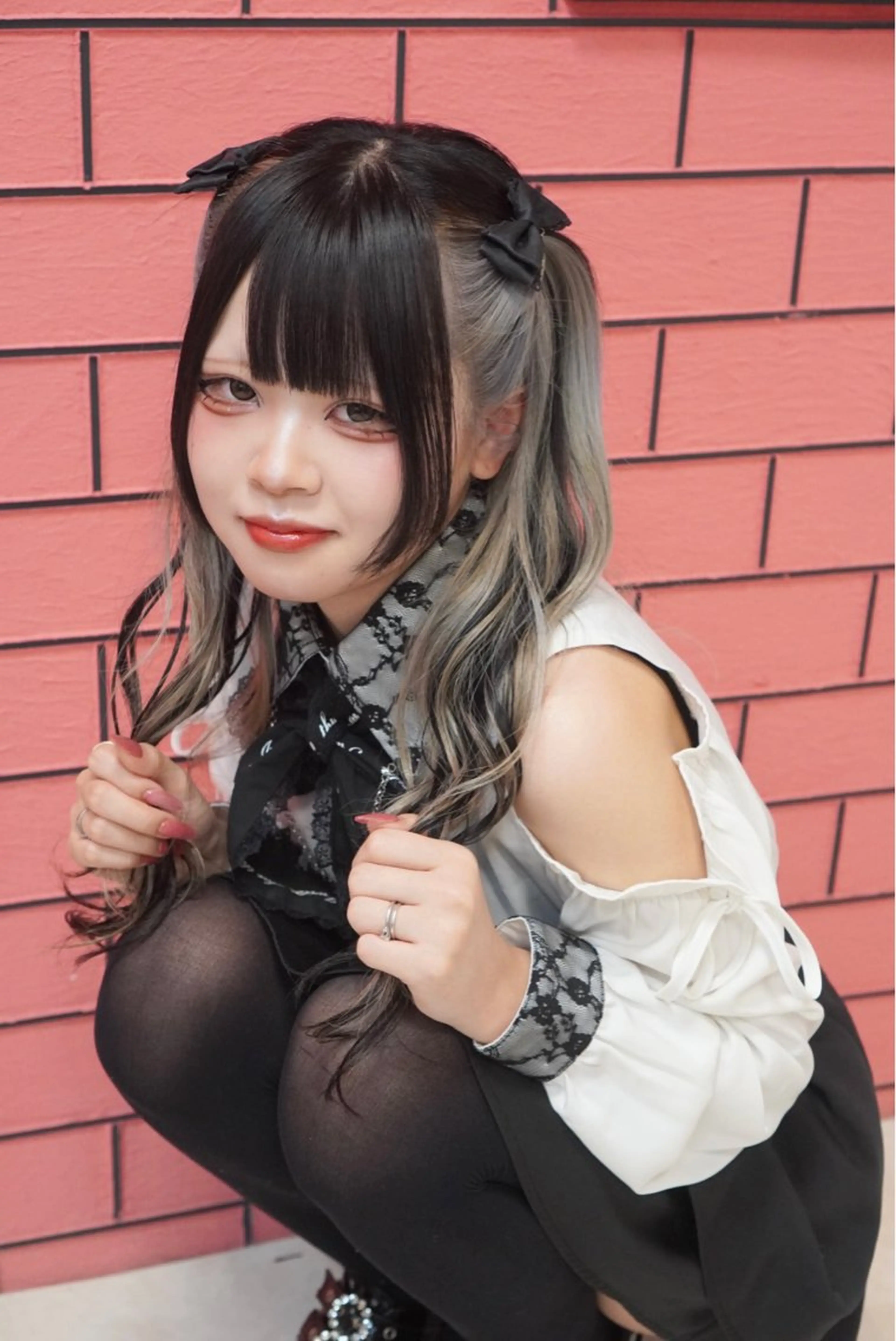 ロング カラー バレイヤージュ ブリーチ ケアブリーチ ダブルカラー イヤリングカラー ヘアカラー トリートメント Lilith 【リリス】のその他イメージ