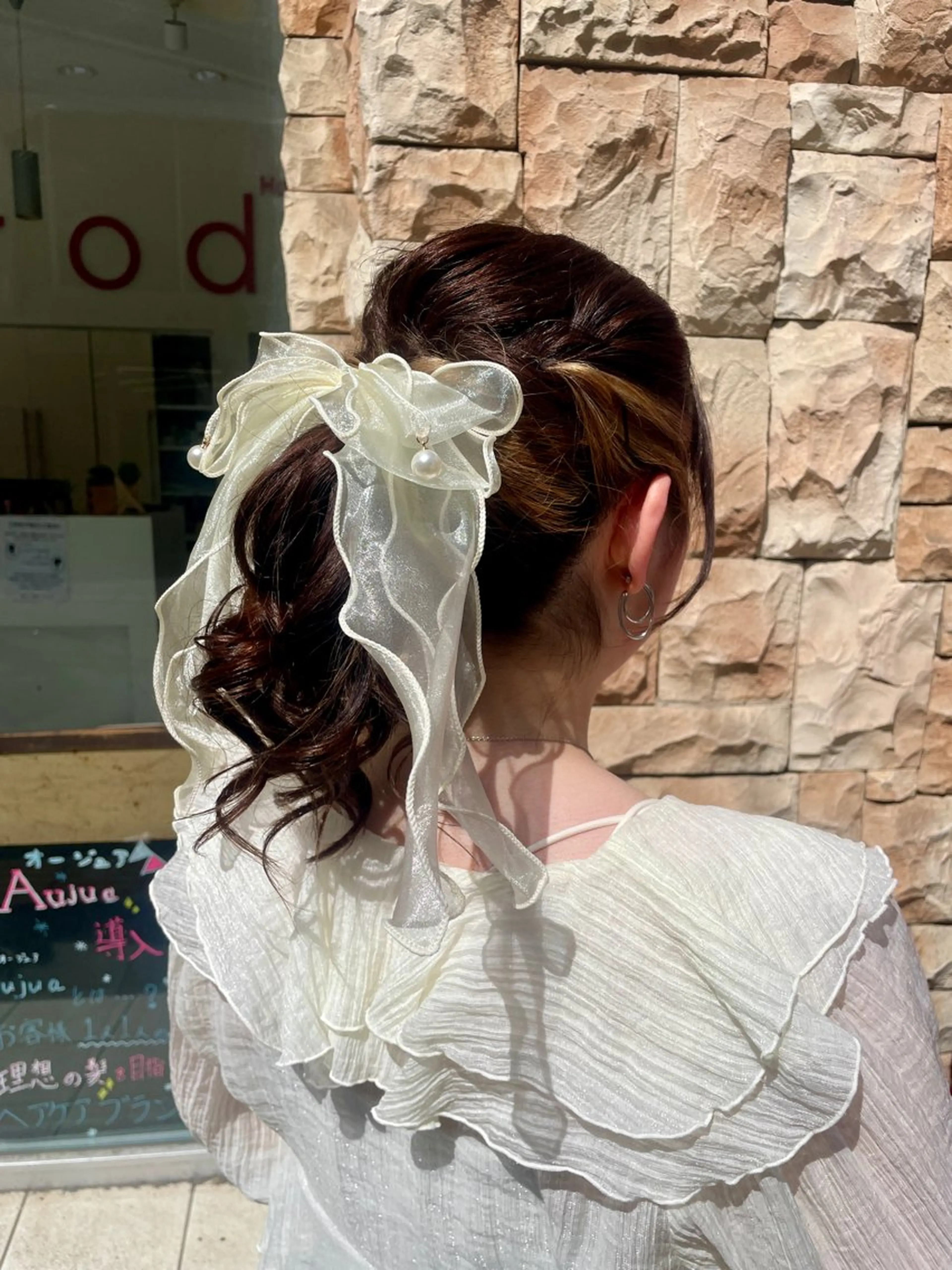 セミロング ヘアアレンジ ヘアセット ブリーチ/ヘアセット 【𝙍𝙞𝙣𝙤】のヘアスタイル