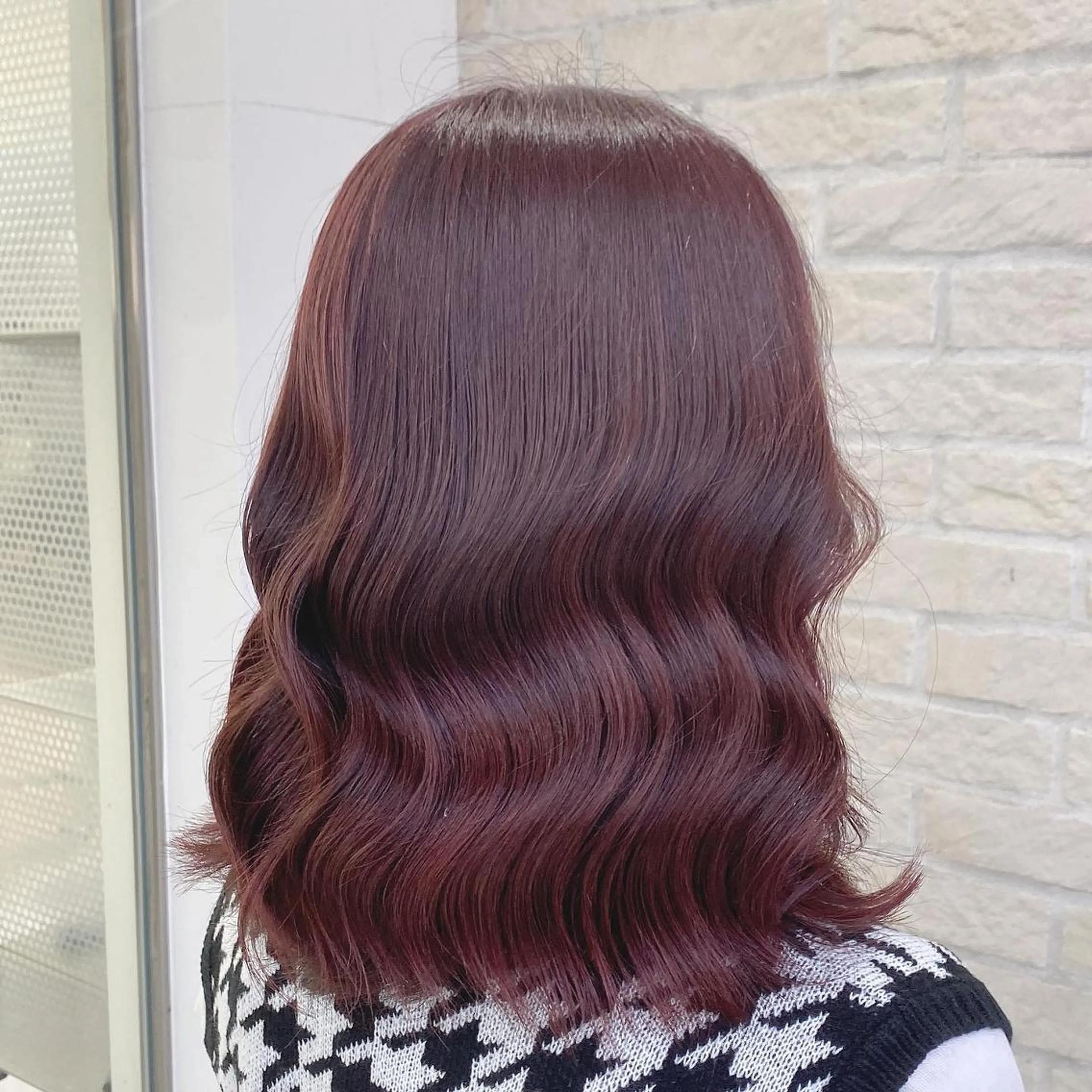 カラー ベージュカラー ブリーチ ブラウンカラー グレージュ ブリーチなしカラー ミルクティーレイヤー 大澤竜馬のヘアスタイル