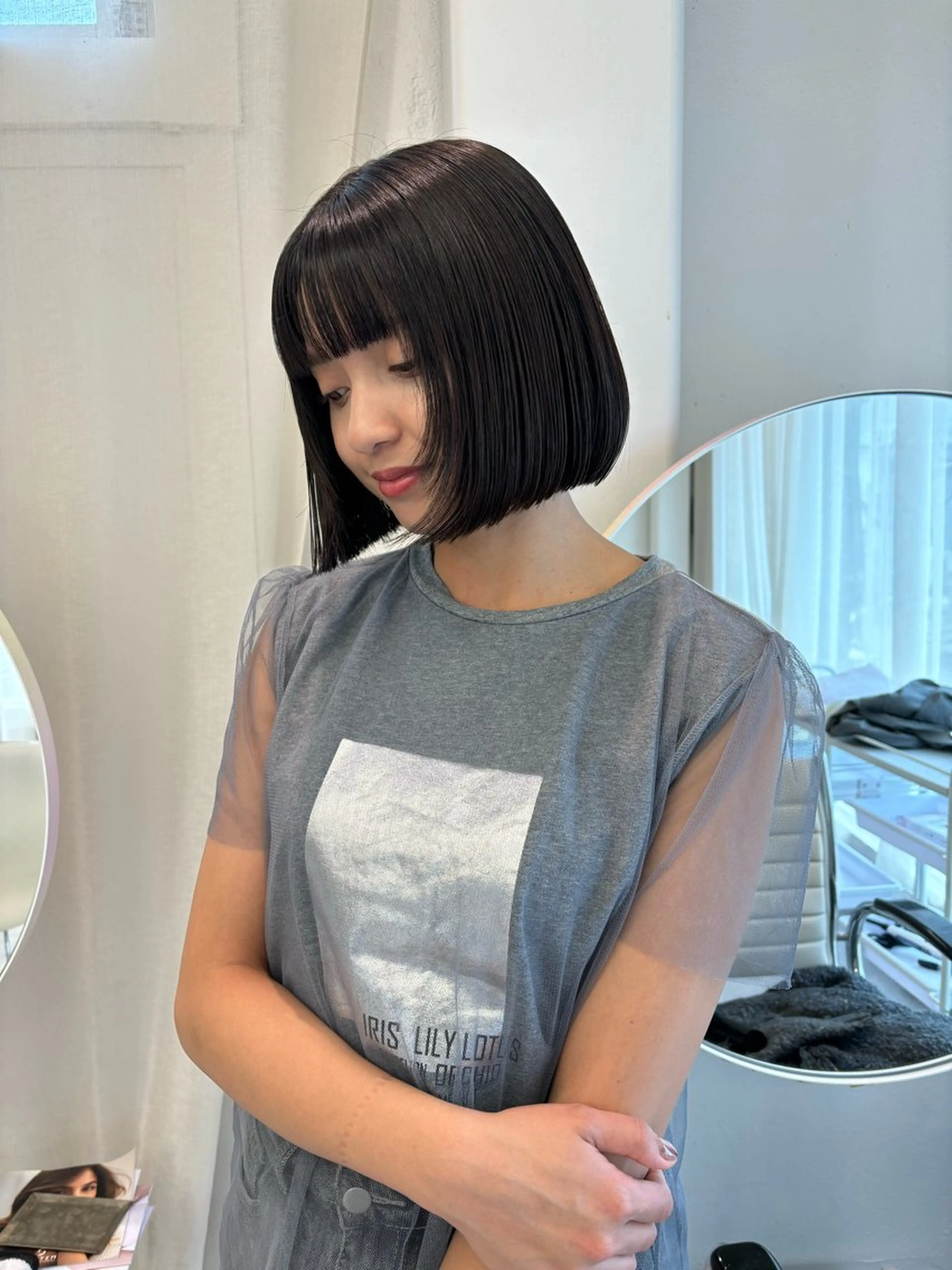 ショート カラー ボブレイヤー グレージュ ボブ レイヤーカット カット ヘアカラー トリートメント レイヤーカット🎀 kanaのヘアスタイル