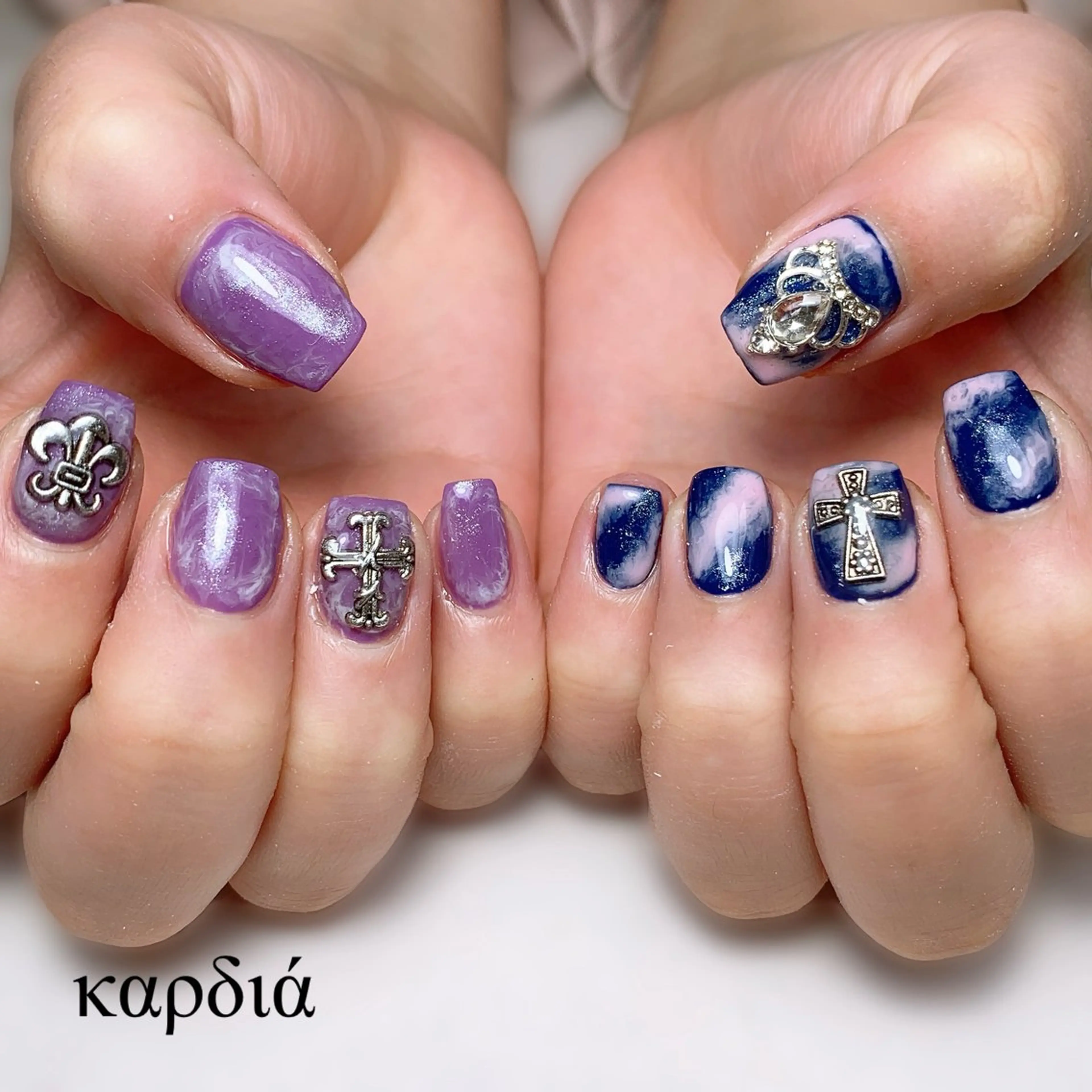 ネイル ハンドネイル καρδιά -ｶﾙﾃﾞｨｱ-のネイルデザイン