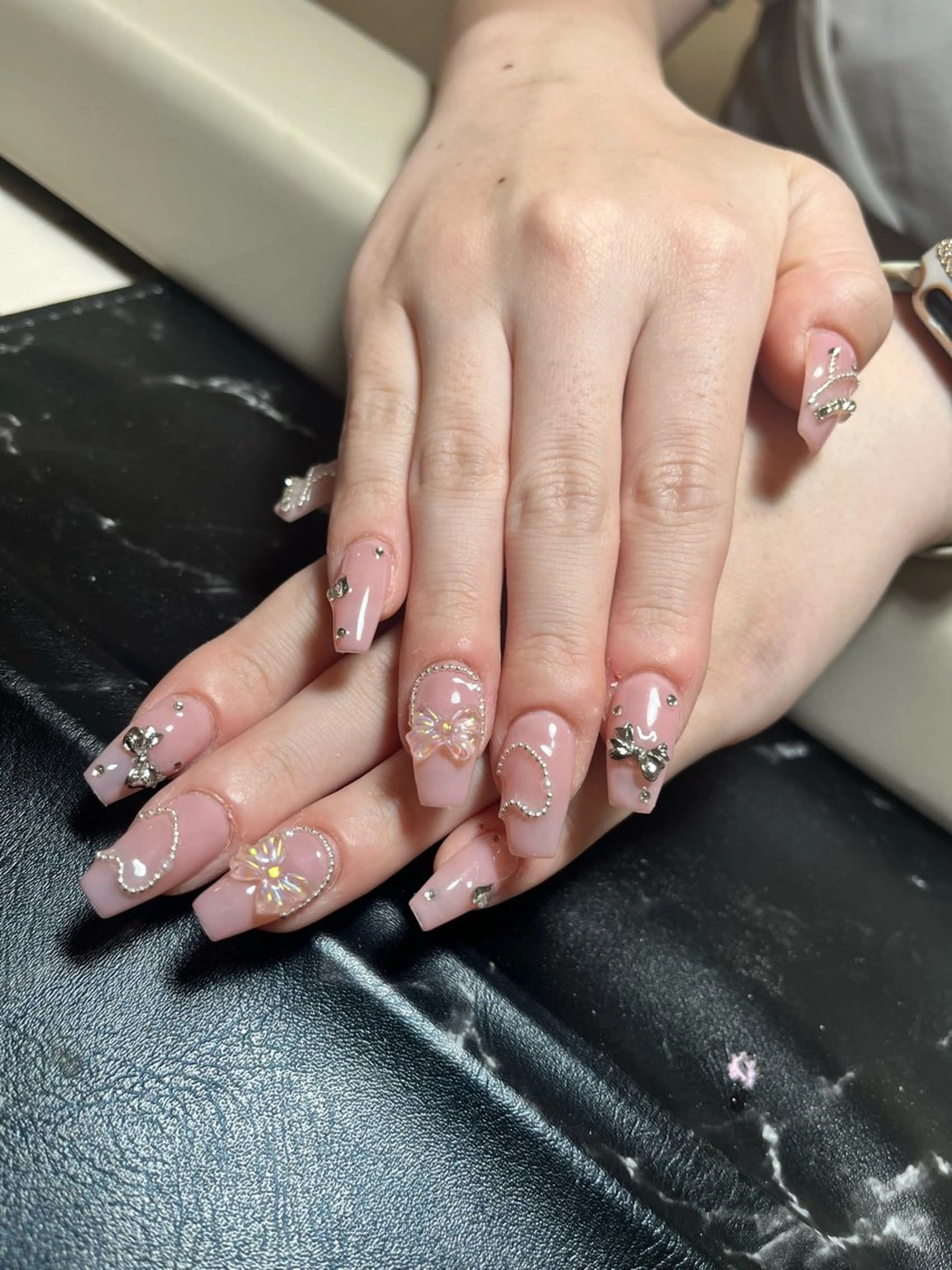 ネイル ハンドネイル LULU Nail salonみどりのネイルデザイン