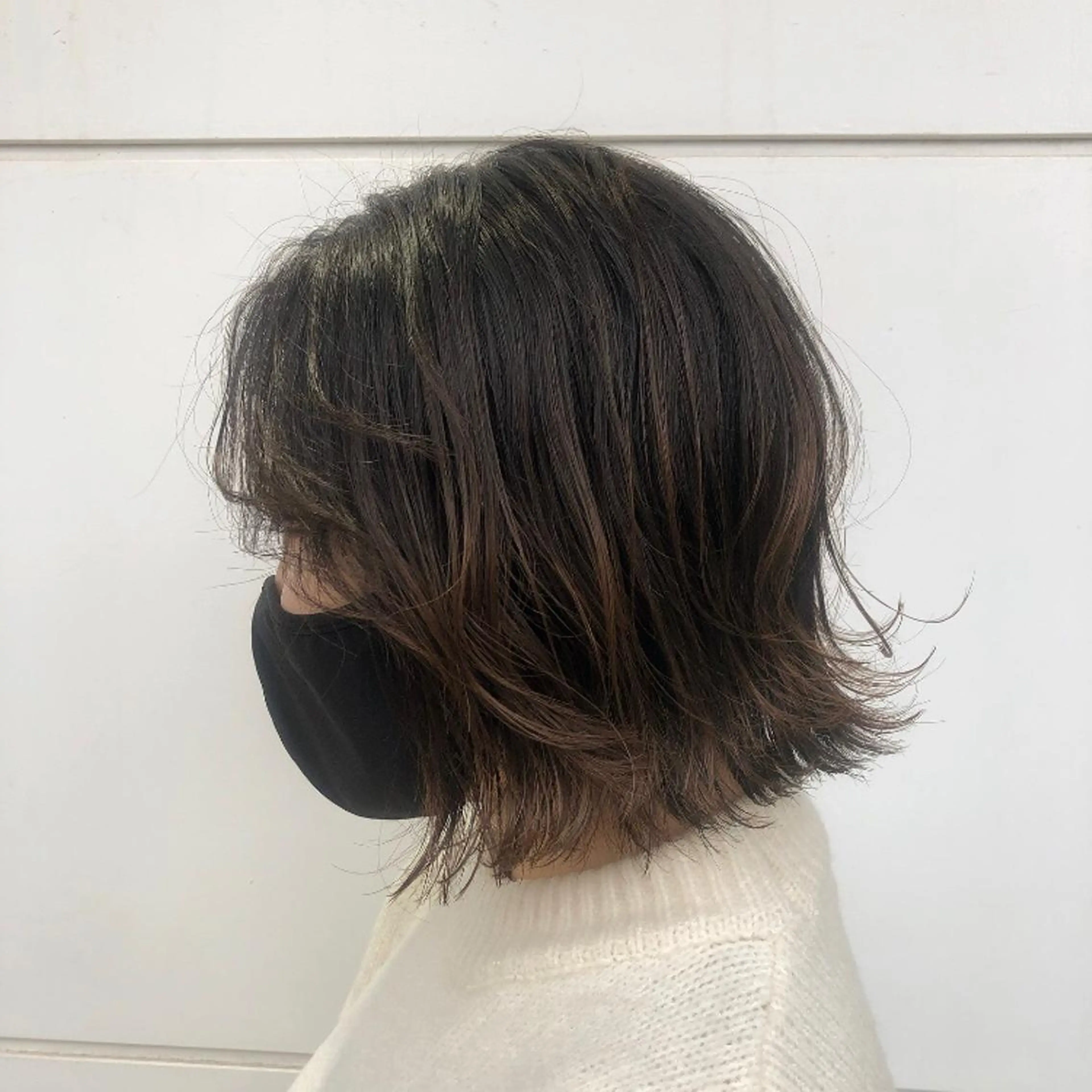 ミディアム ボブ くびれヘア レイヤーカット 外ハネヘア カット トリートメント カトウ ユウカのヘアスタイル