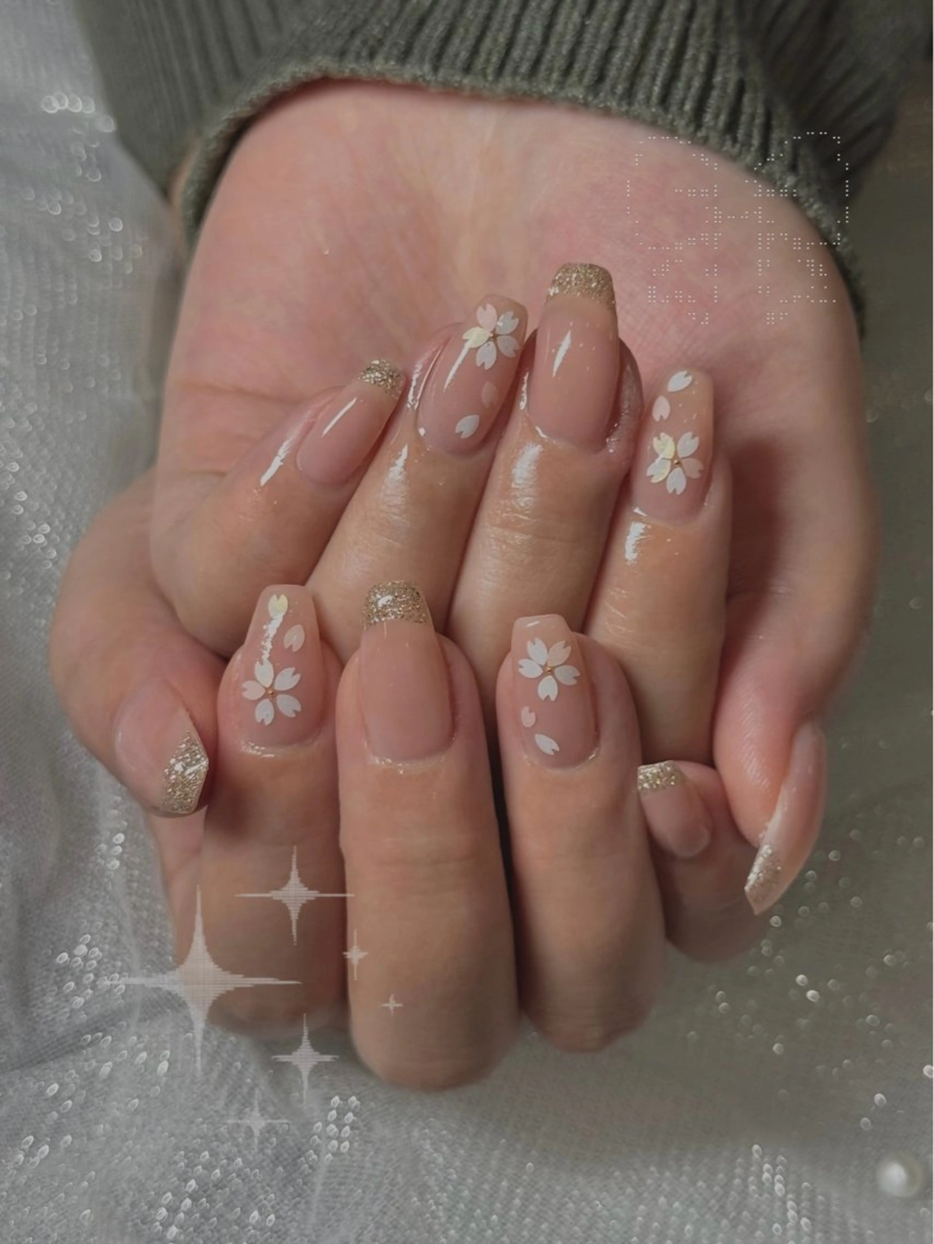 ネイル アートネイル フラッシュネイル ジェルネイル 氷ネイル・うるうるネイル 韓国ネイル ARSHA NAIL所属・西 柚香のネイルデザイン