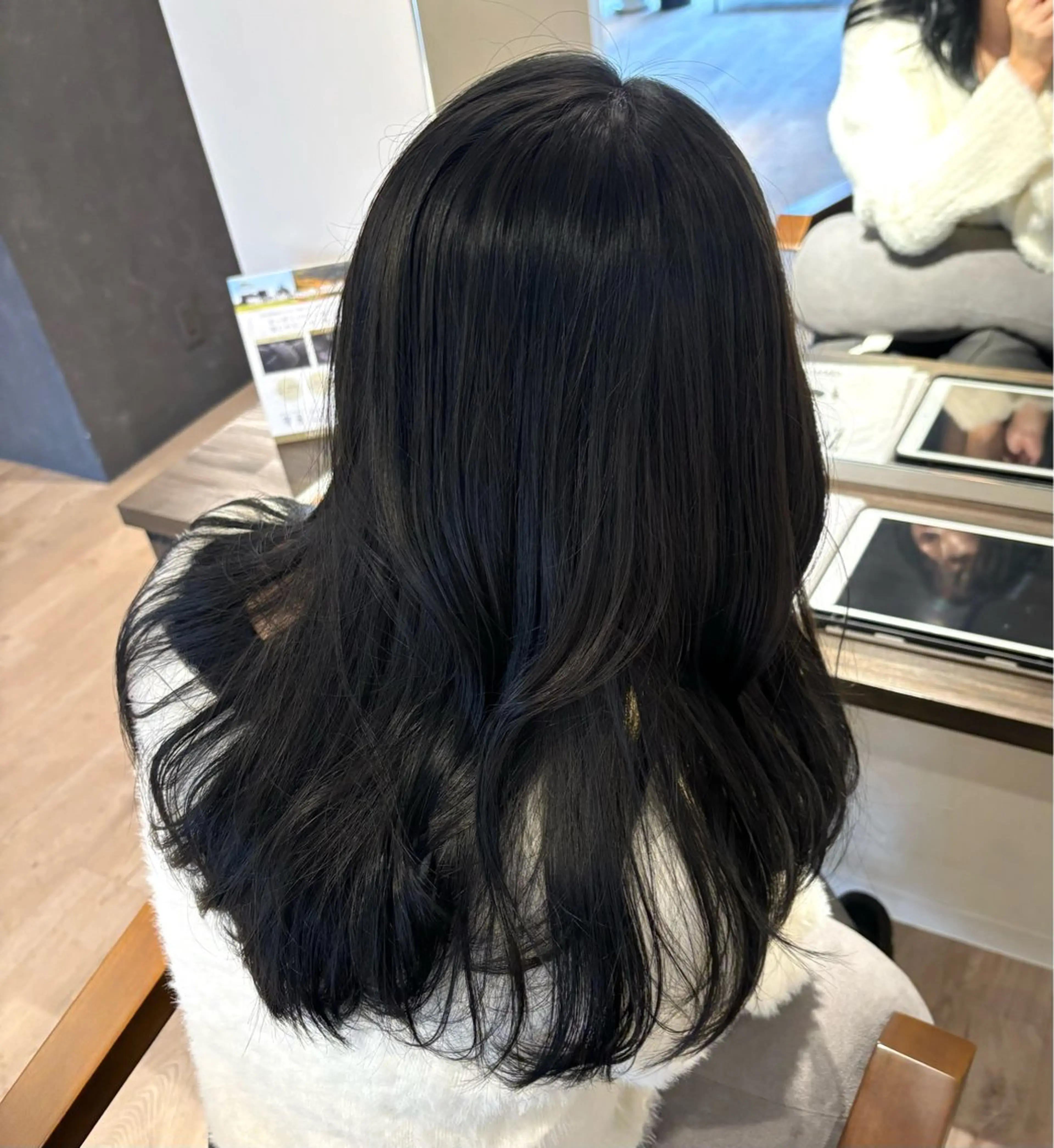 セミロング カット ヘアカラー トリートメント mIyu/ナチュラル カラー/レイヤー🤎のヘアスタイル