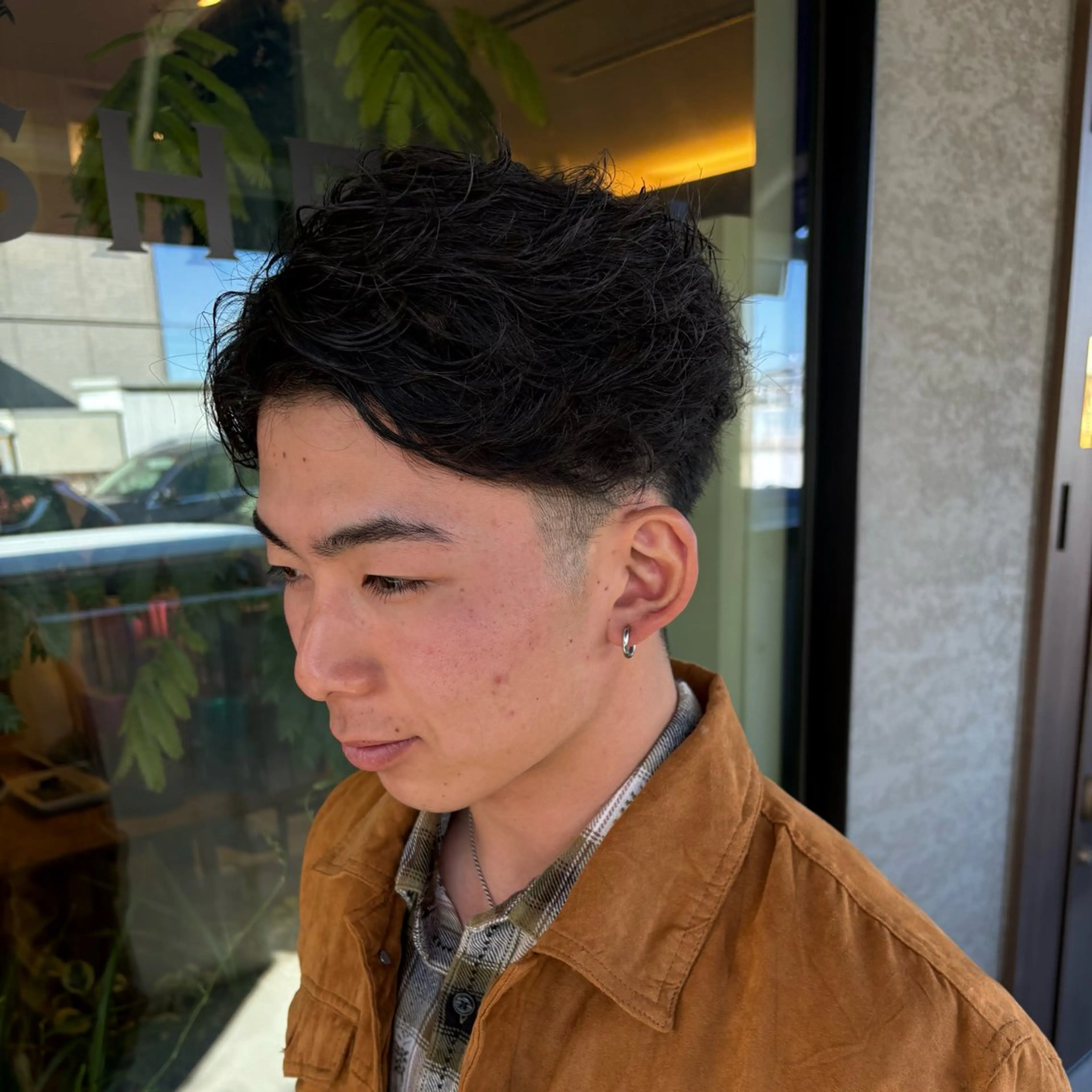 パーマ メンズ メンズパーマ カット パーマ GISELA サリナのヘアスタイル