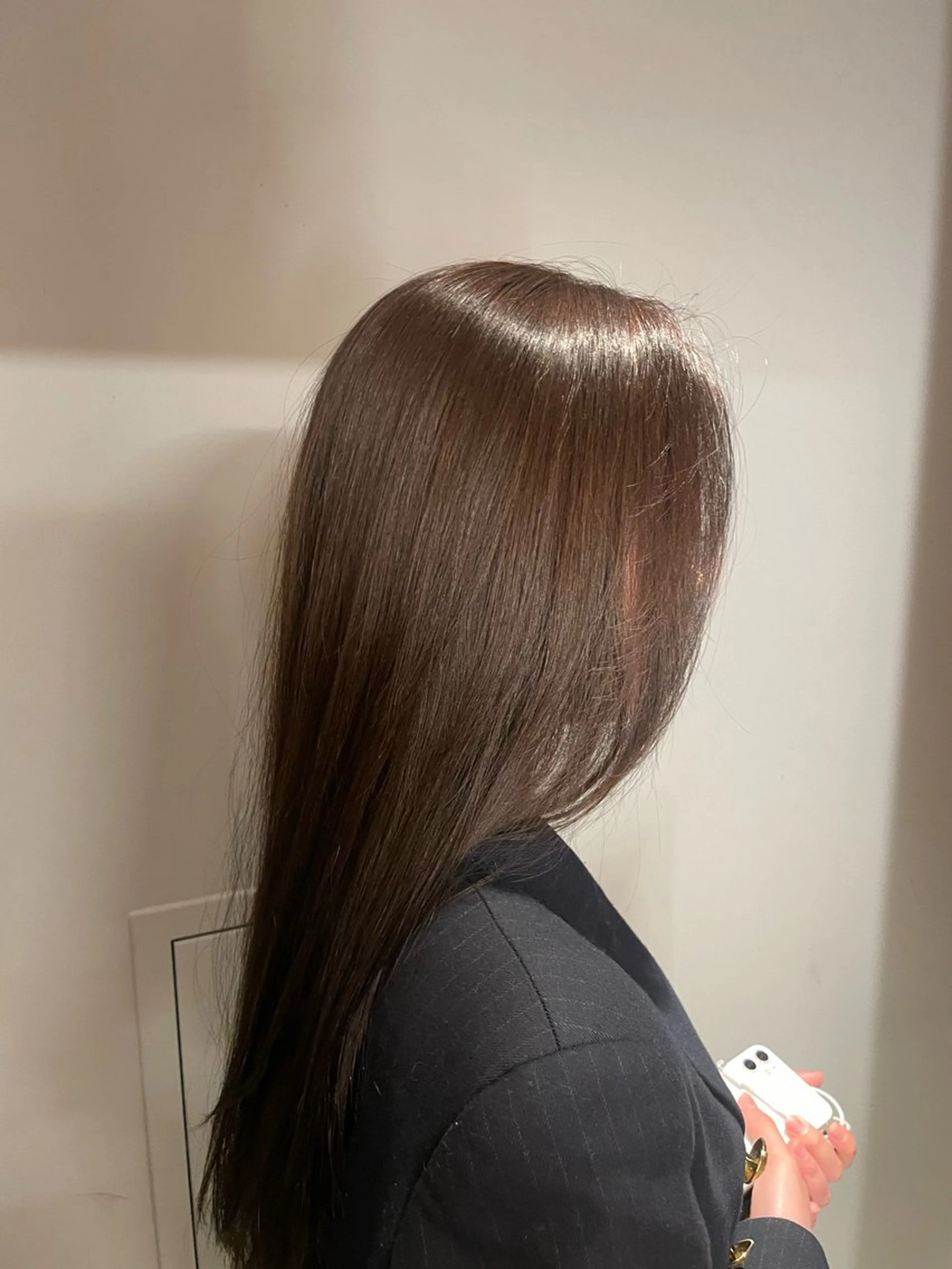 セミロング 🍁レイヤー.ニュア ンスパーマ.🍁陸来のヘアスタイル