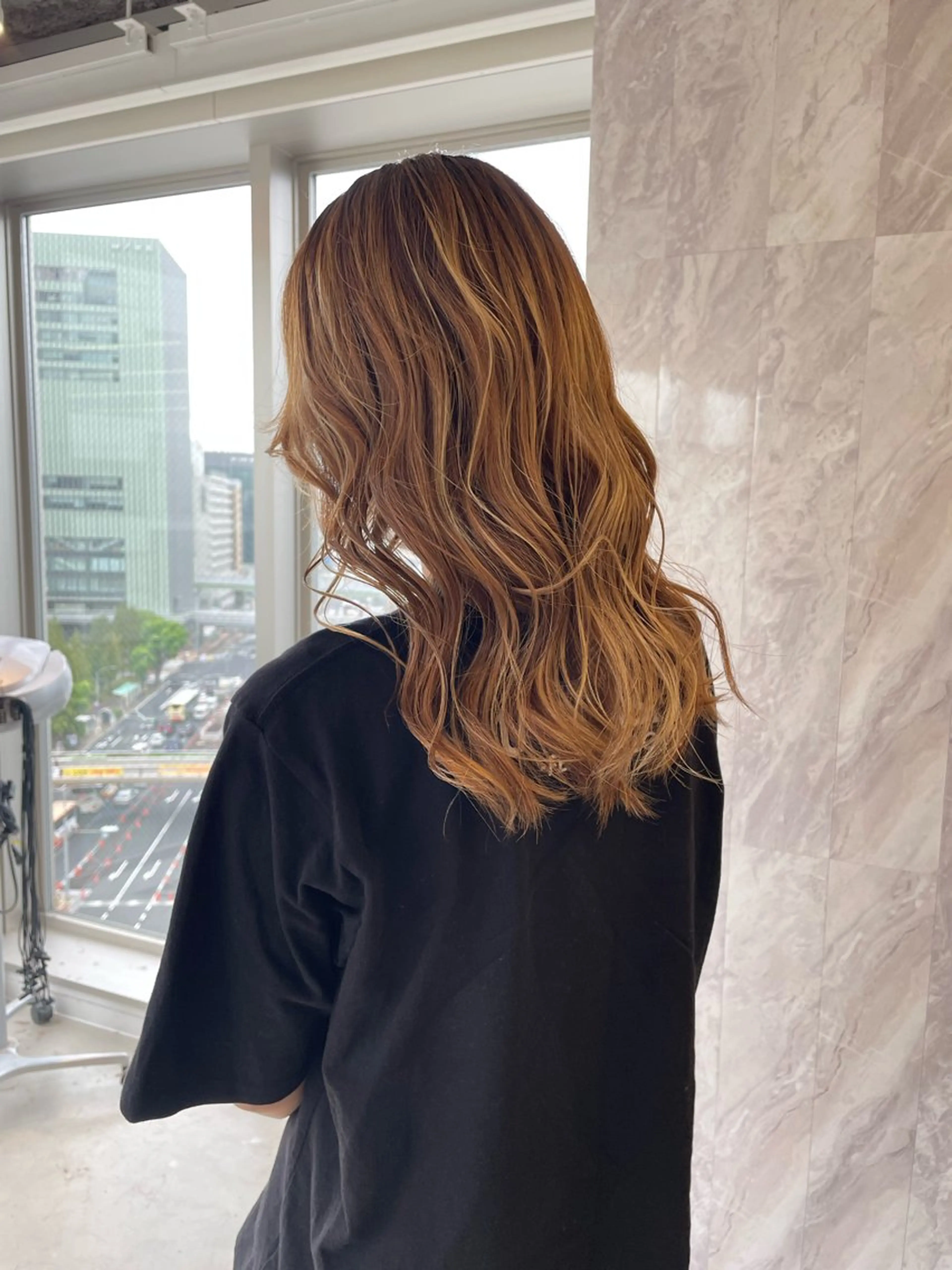 ミディアム カット ヘアカラー トリートメント ヘアセット 🎗井上 竜 ブリーチ指名No.1のヘアスタイル