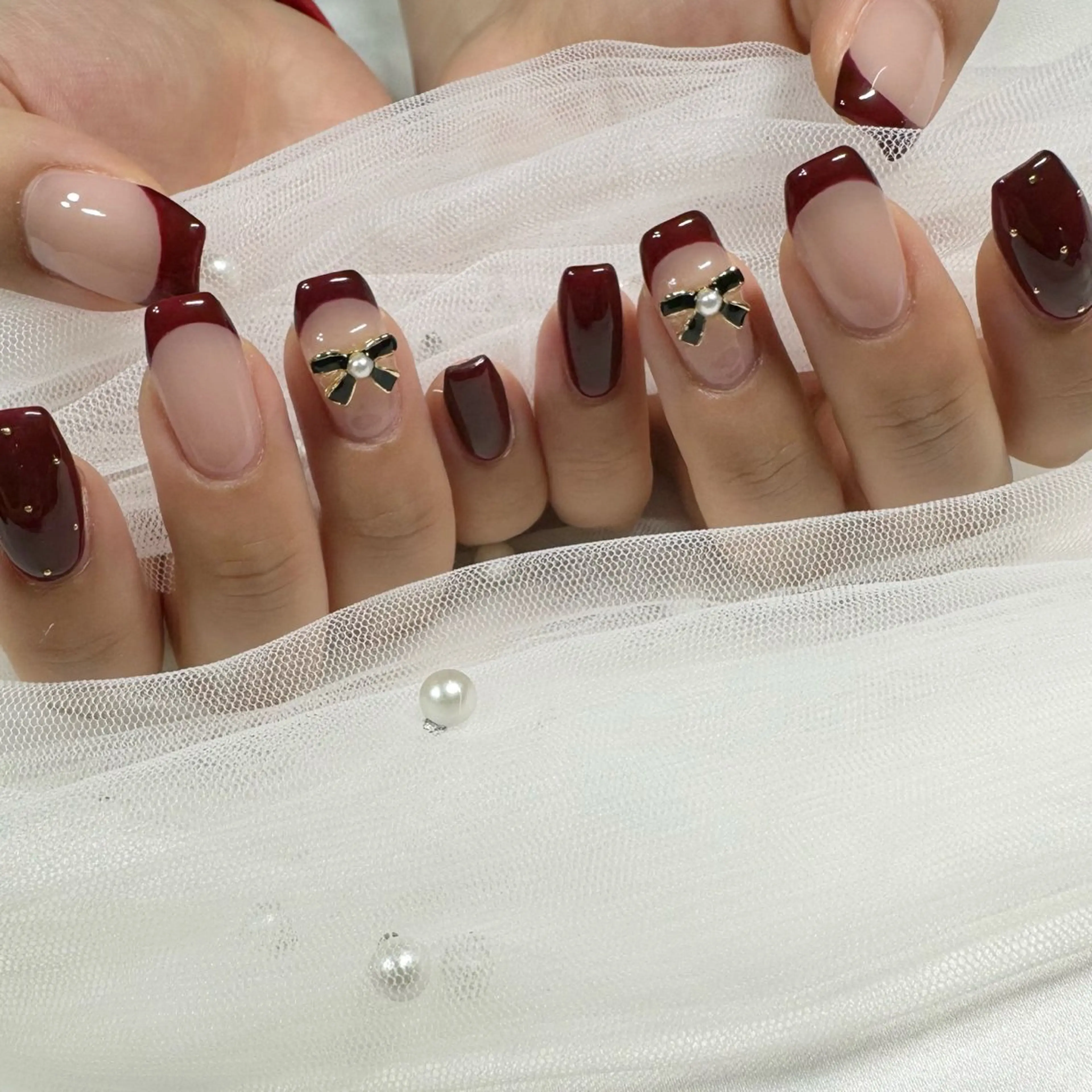 ネイル リボン 東 千夏のネイルデザイン