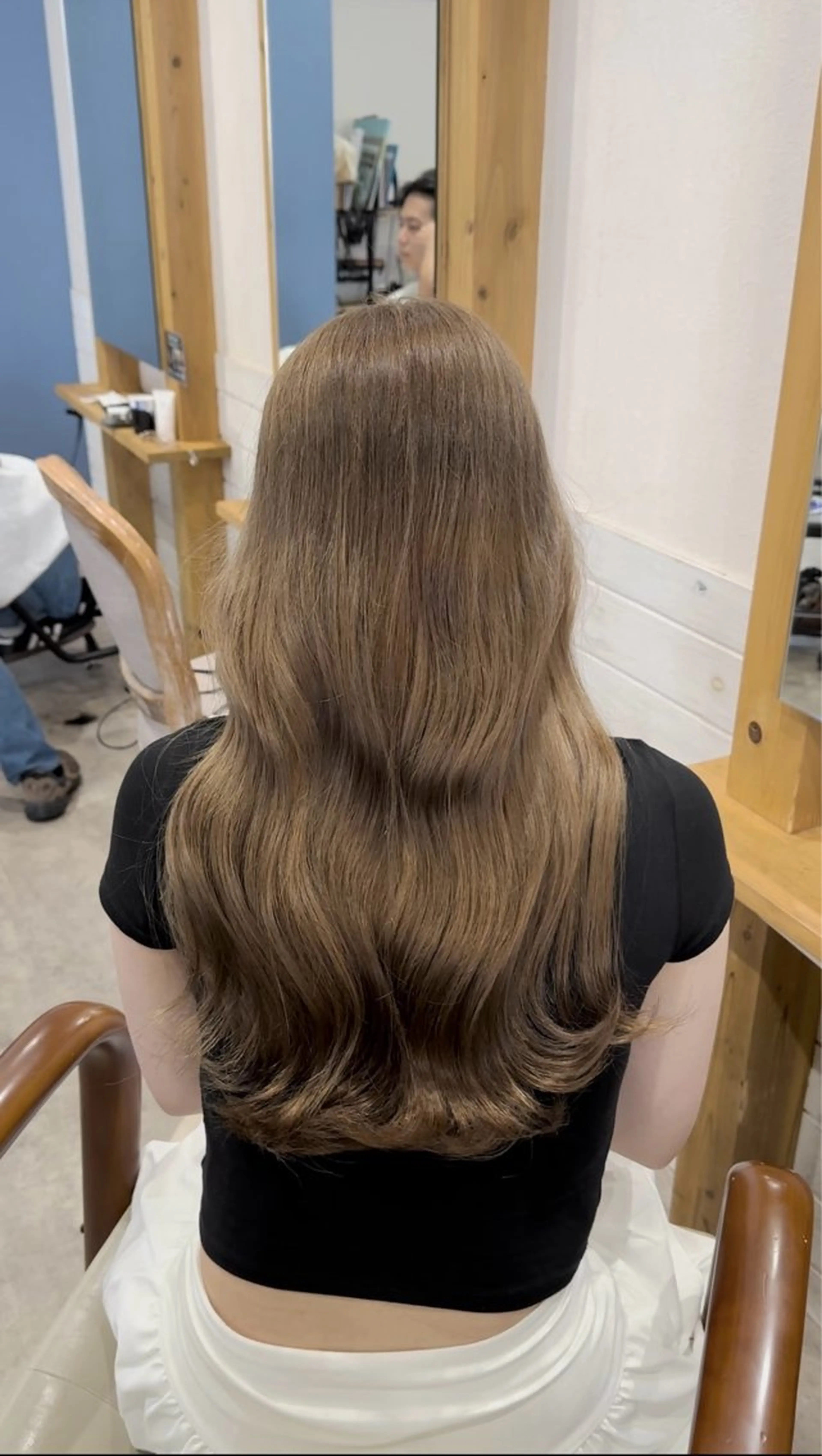 カラー ベージュカラー ミルクティーベージュ ヘアカラー ハイクオリティカラー /kizunaのヘアスタイル