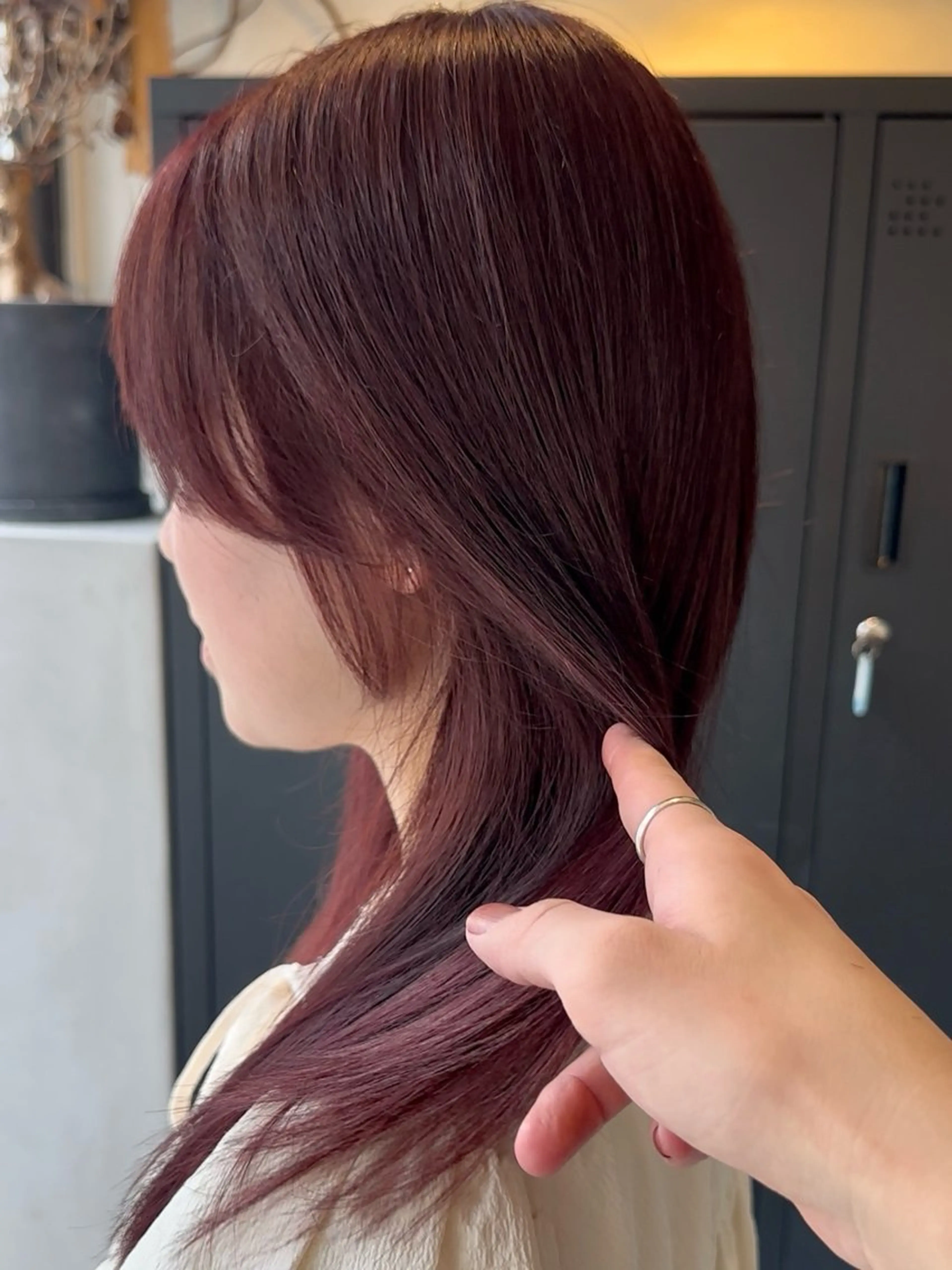 ミディアム カラー ブリーチ ブリーチなしカラー ピンクカラー カット ヘアカラー トリートメント _WHITE 喜多村天斗のヘアスタイル
