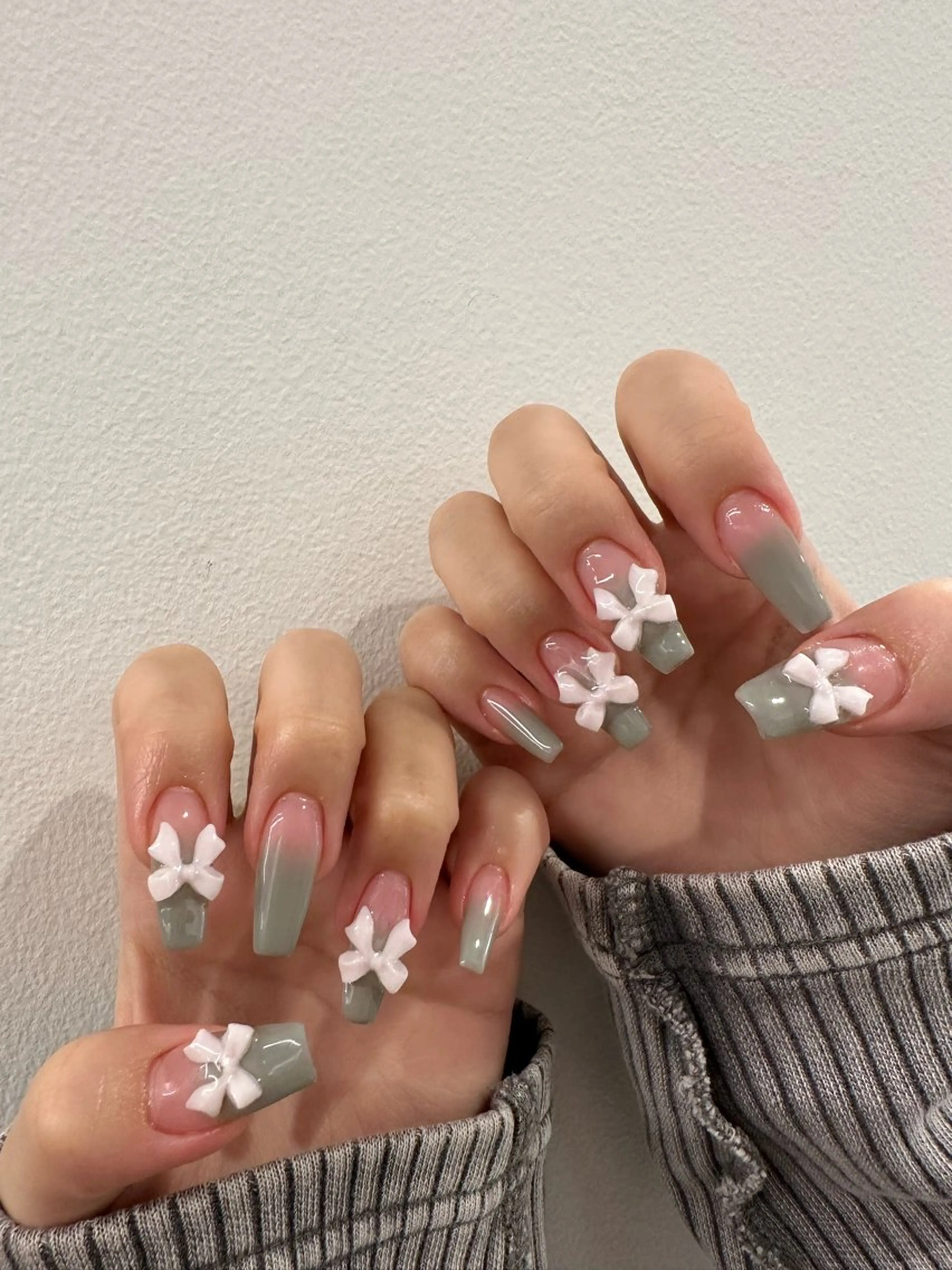 ネイル ハンドネイル nachi 🎀のネイルデザイン