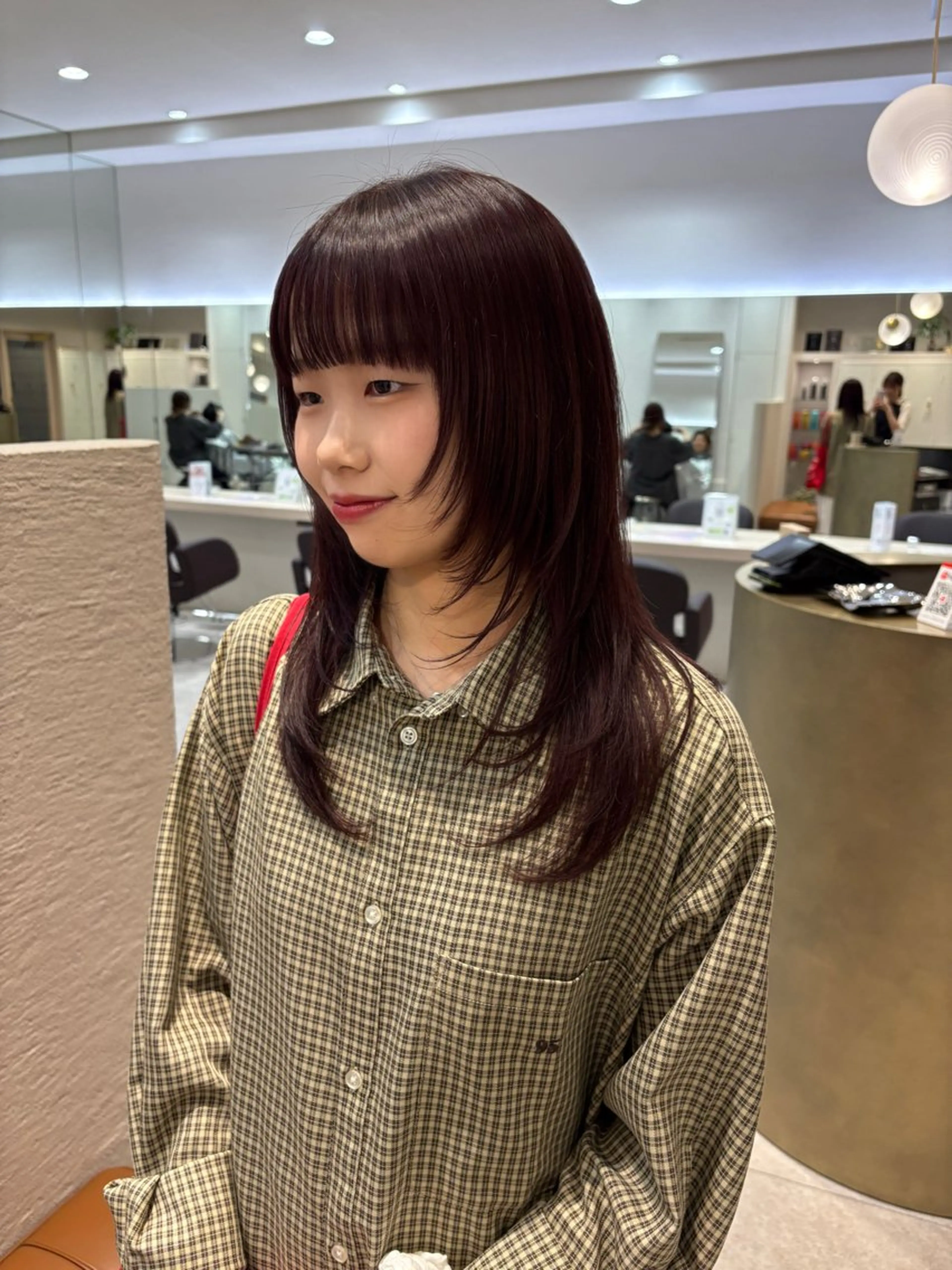 ロング カラー ロングレイヤー カシス レッドカラー レイヤーカット ロング カット ヘアカラー トリートメント 艶カラー/高円寺/ atsumi🦣🪽のヘアスタイル