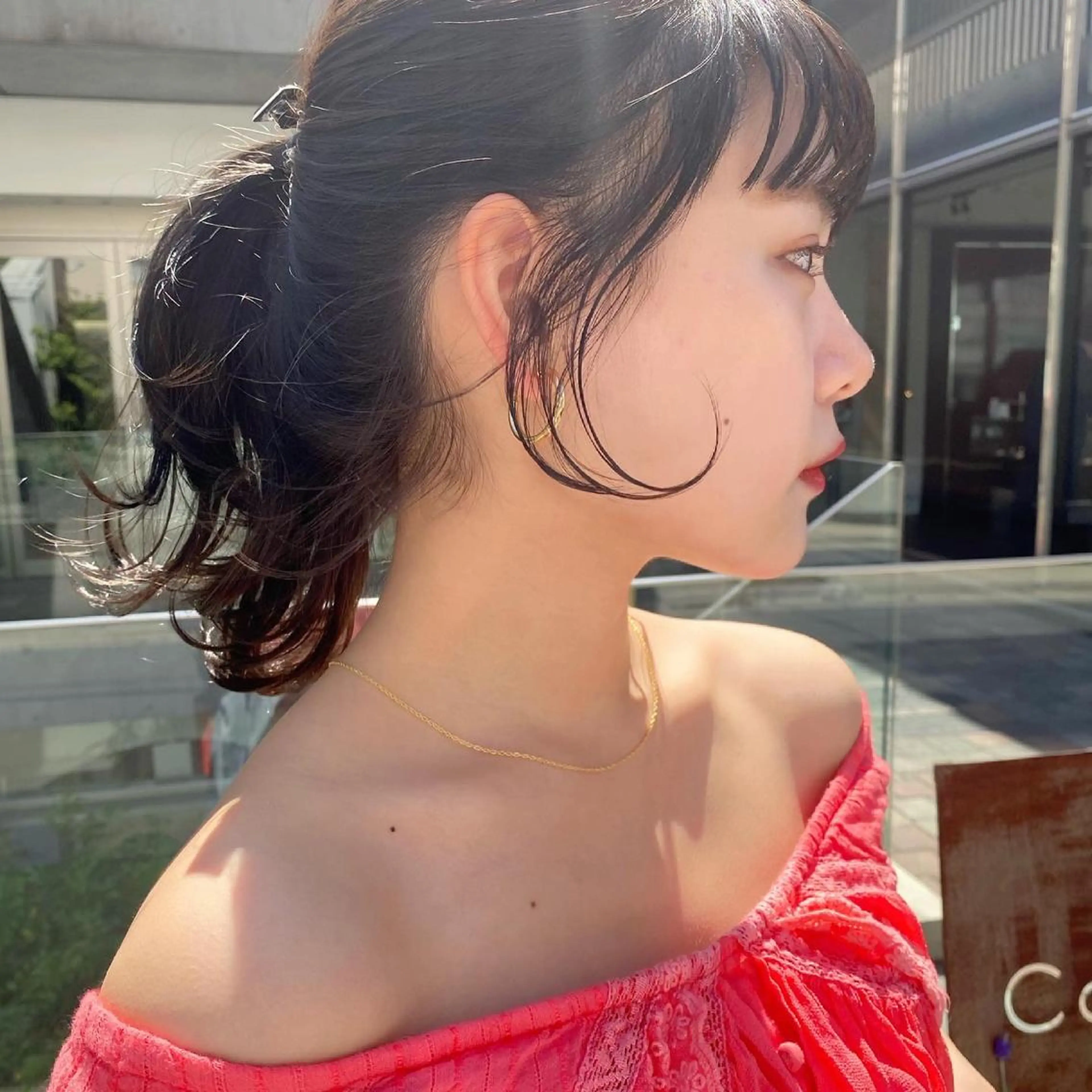 ミディアム おくれ毛 三浦 望のヘアスタイル