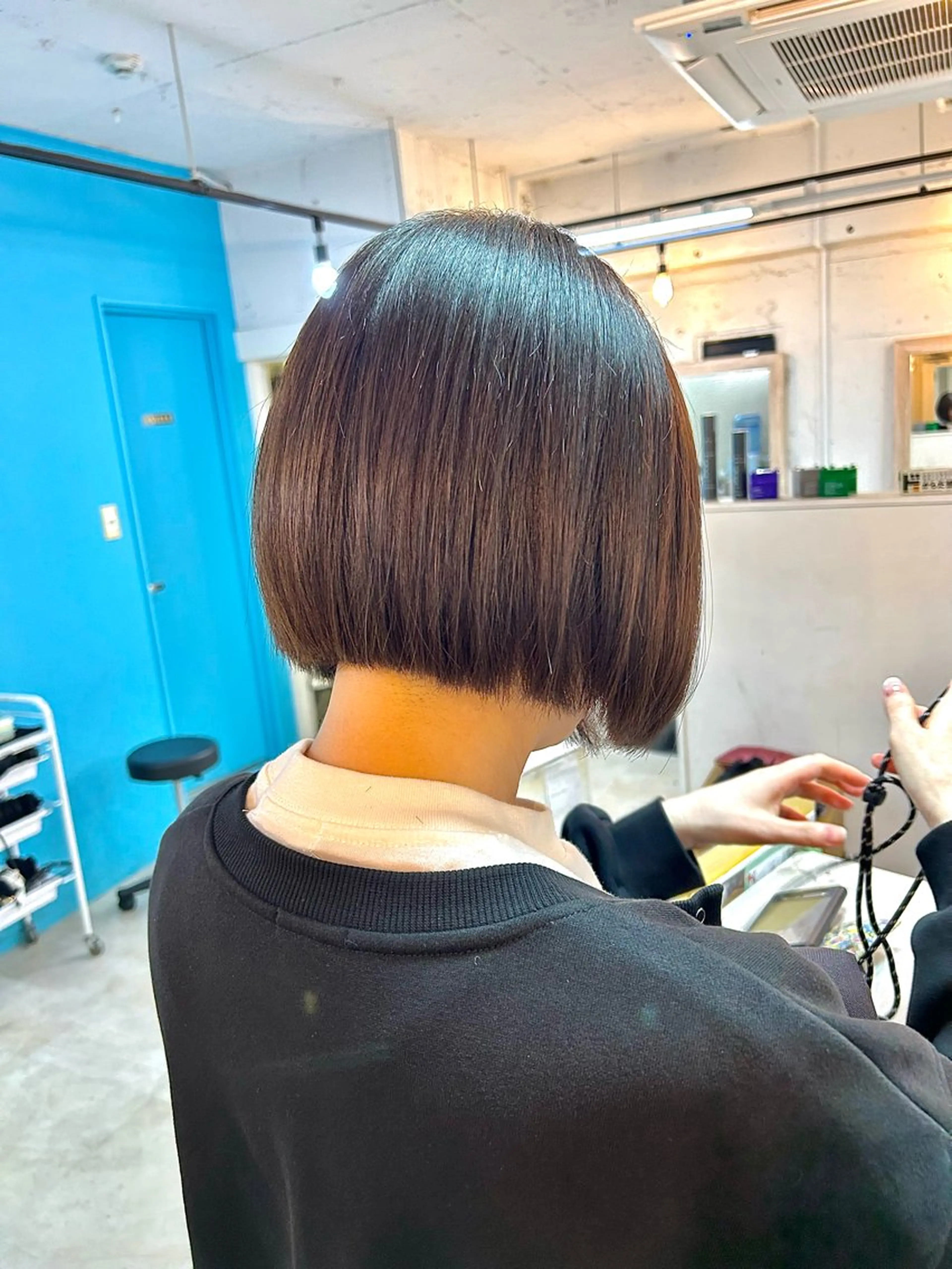 ショート 切りっぱなしボブ ボブ 岩崎 美帆のヘアスタイル