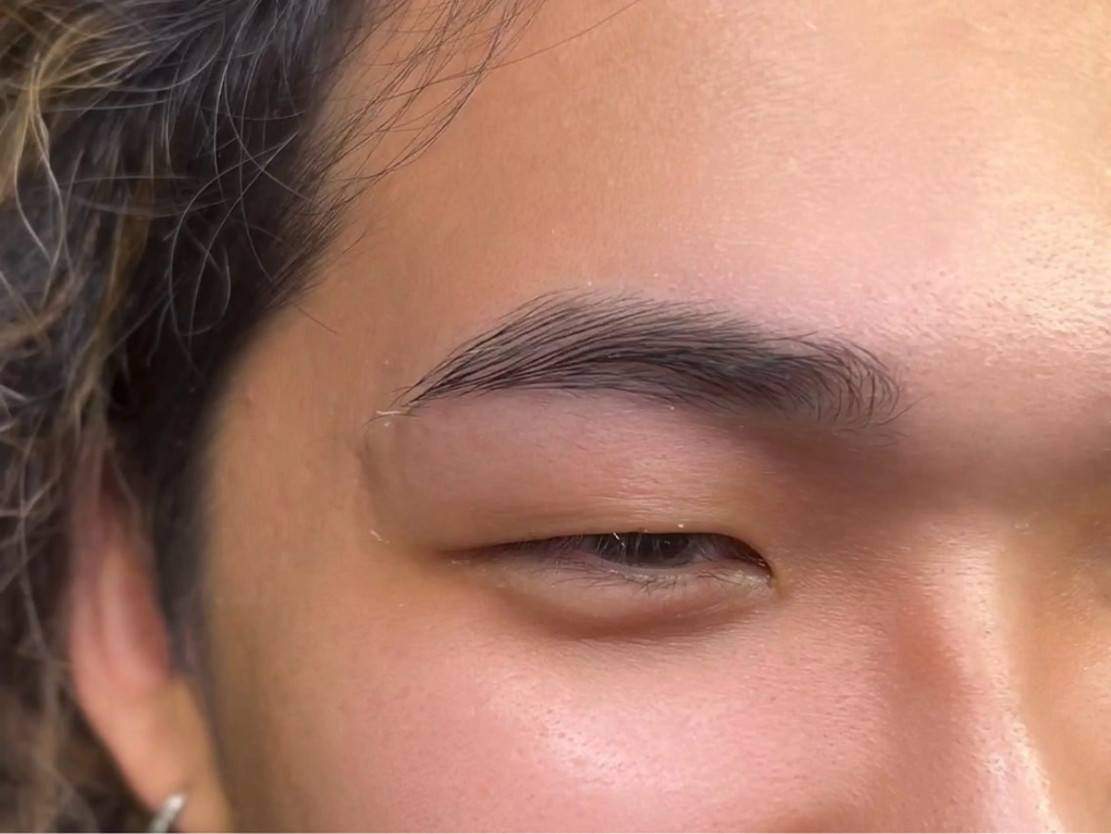 メンズ アイブロウ ワックス脱毛 その他(アイブロウ) eyeblow design Arce.所属・山本 克輝の眉毛・アイブロウイメージ