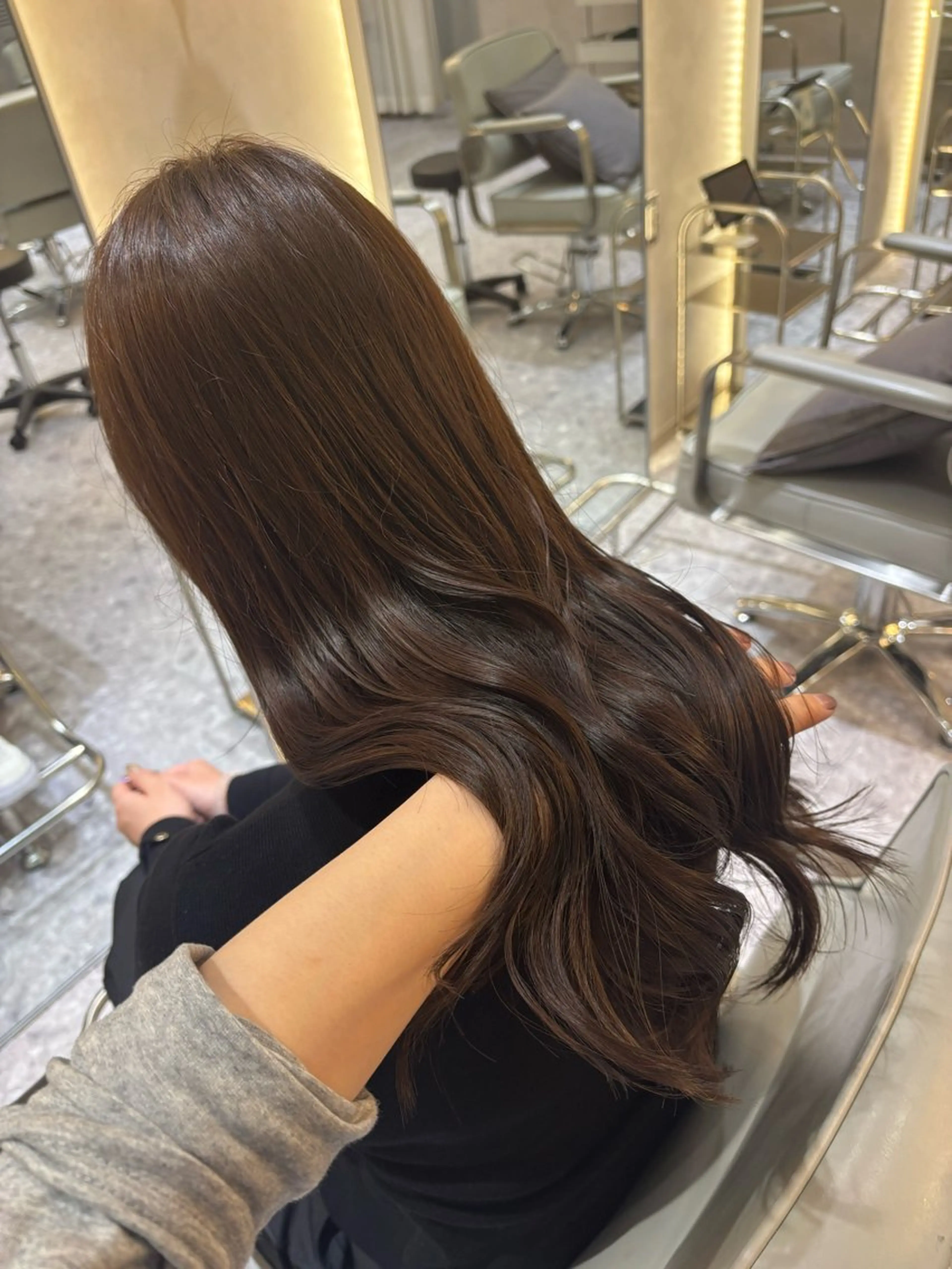 ロング カラー ブリーチ ブラウンカラー 透明感カラー ブリーチなしカラー 髪質改善 🎀レイヤー×透明感 カラー🎀Ayanoのヘアスタイル