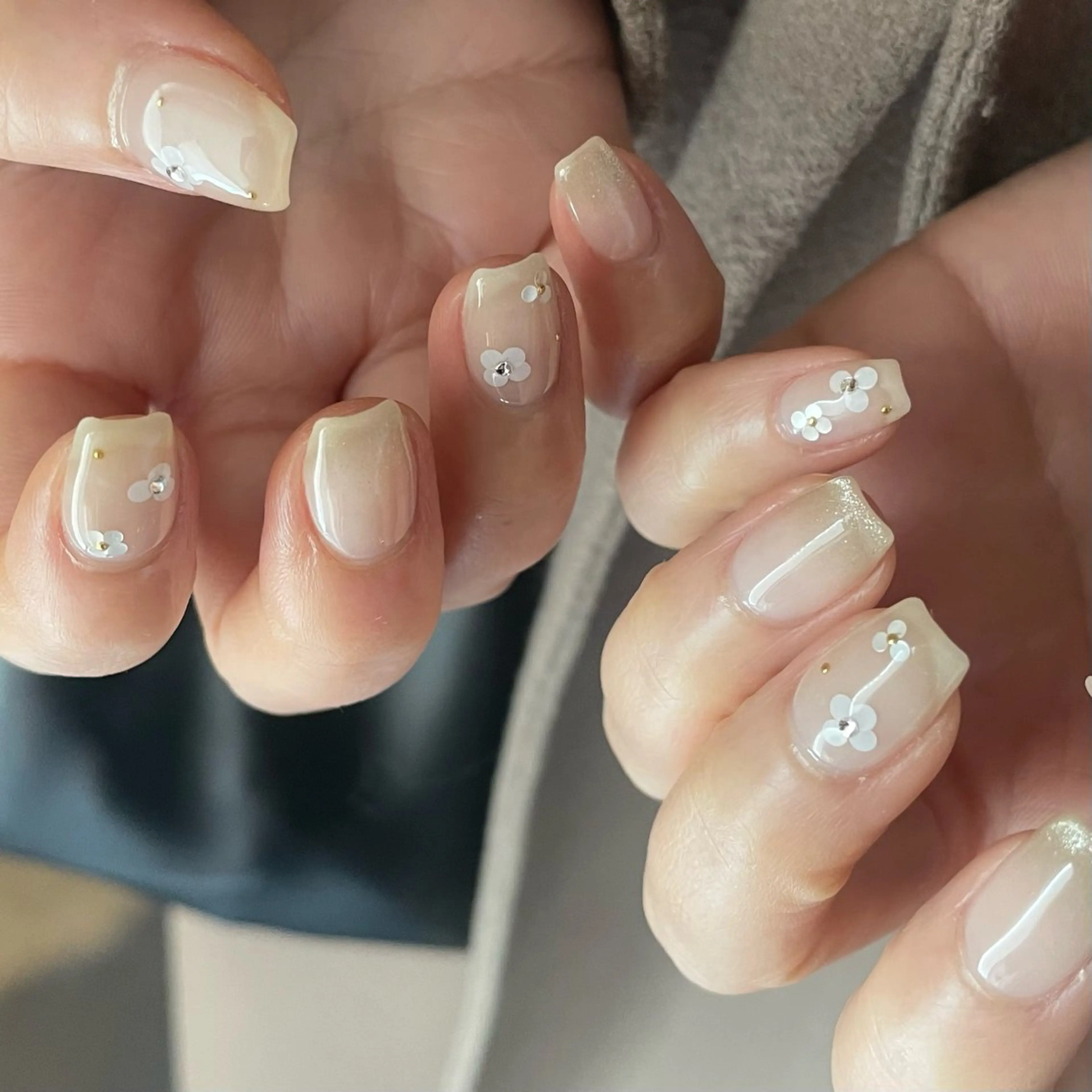 ネイル 持ち込み Manon Yuiのネイルデザイン