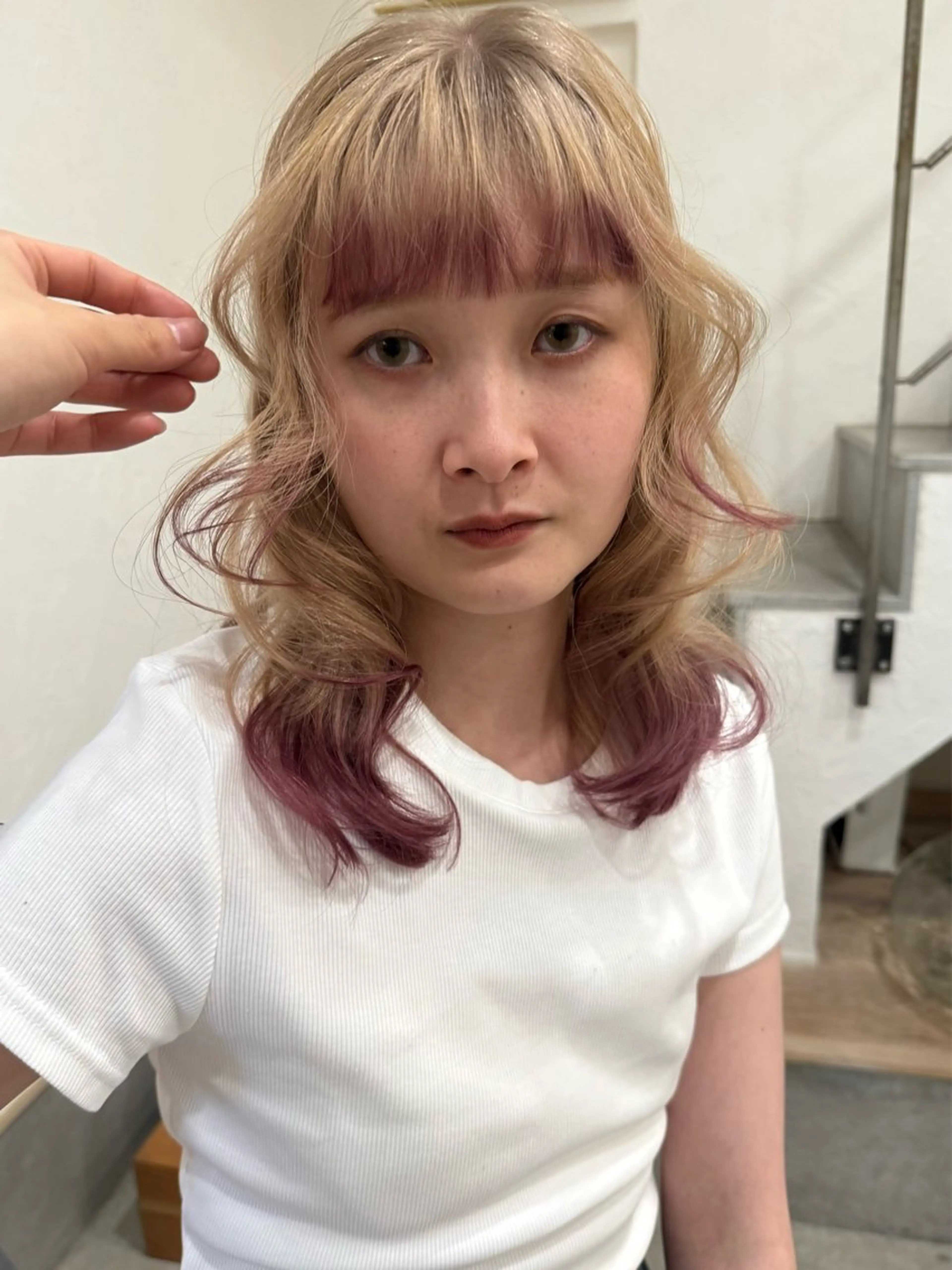 ミディアム ヘアカラー イシイ モエカのヘアスタイル