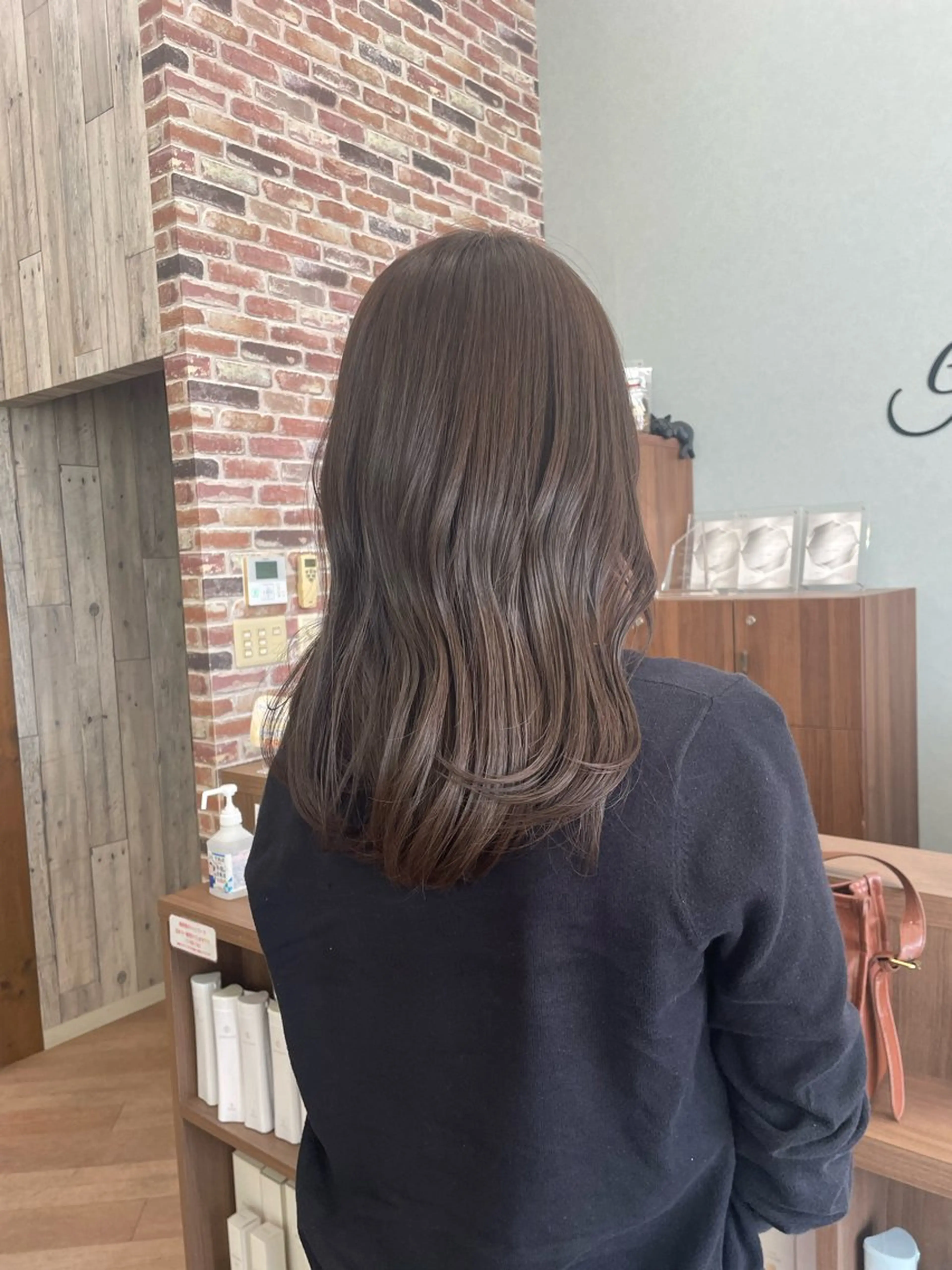 ロング ヘアカラー シミズ カエデ🍁のヘアスタイル