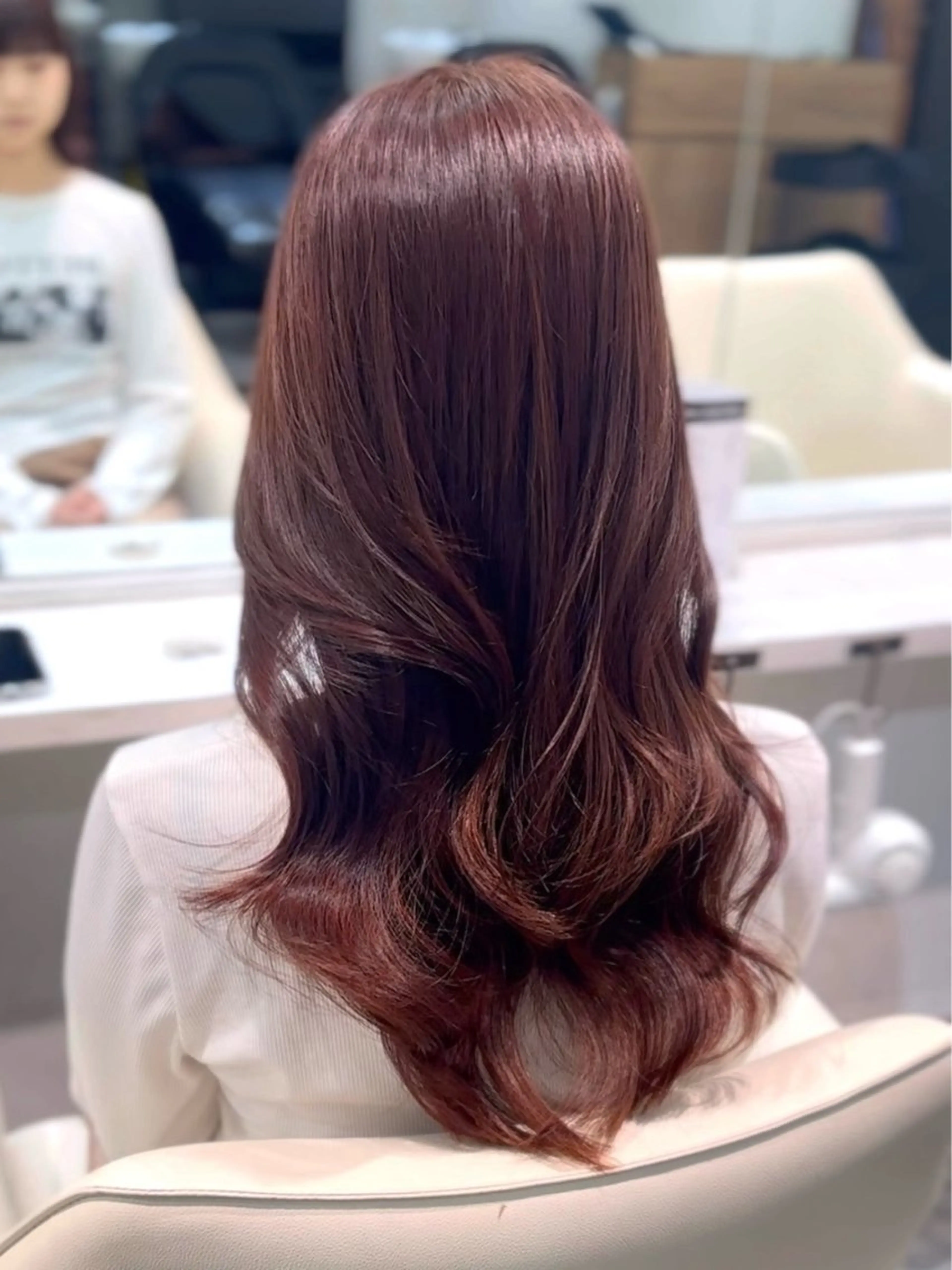 セミロング 韓国ヘア透明感カラー / マイカ🍒のヘアスタイル